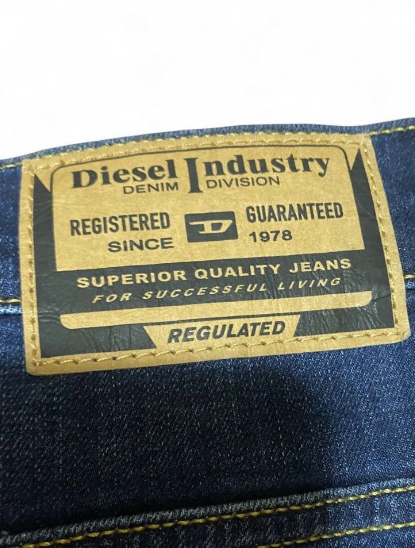 Diesel Diesel 2000 Wide Jeans NWT Size 28" / US 6 / IT 42 - 5 Thumbnail