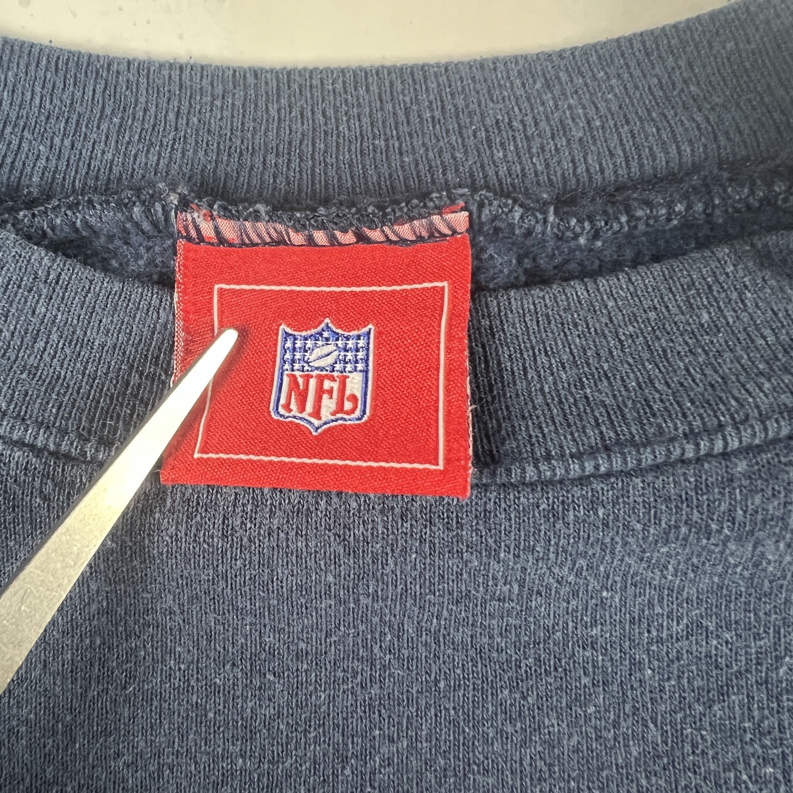 NFL × Vintage Y2K AFC Champ New England Patriots Sweatshirt Faded Crewneck Size US L / EU 52-54 / 3 - 9 Thumbnail