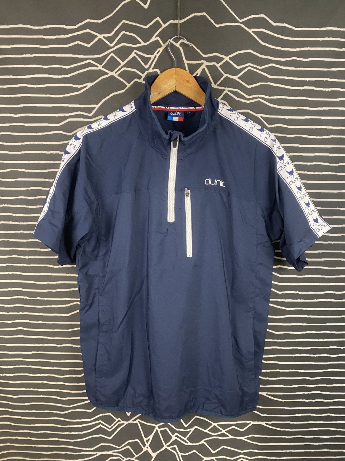 Japanese Brand Clunk halfzipper Tshirt Size US L / EU 52-54 / 3 - 1 Thumbnail
