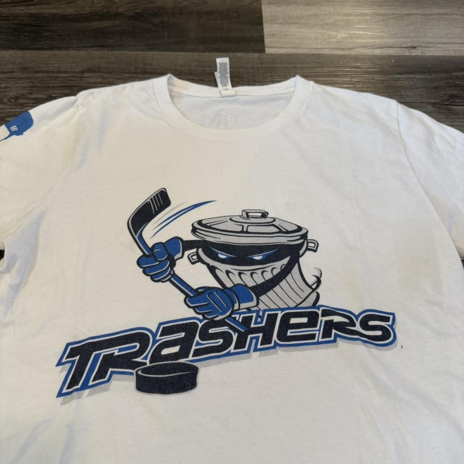 Other Danbury trashers spittin chiclets barstool t shirt M Size US M / EU 48-50 / 2 - 2 Thumbnail