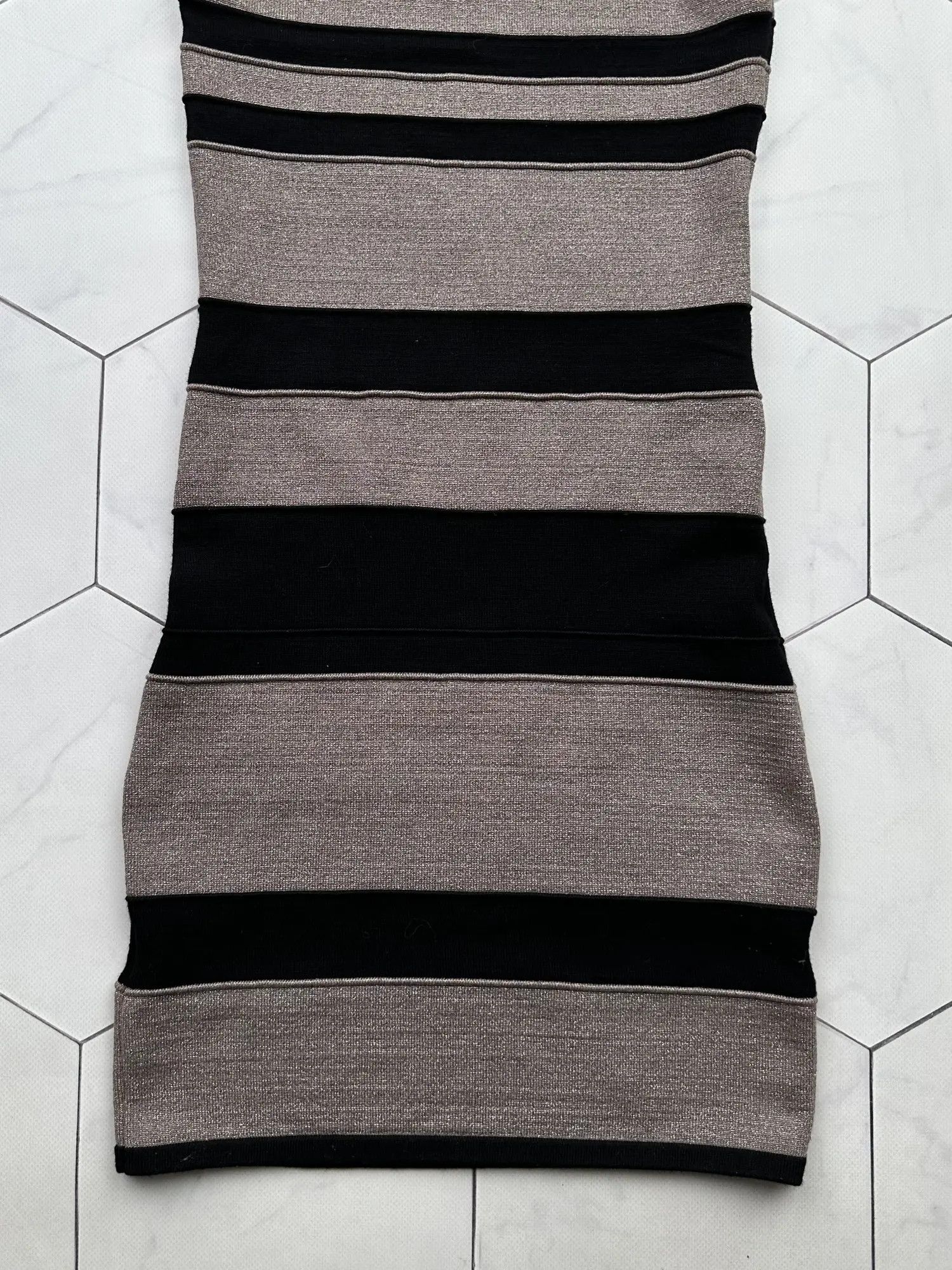 Bebe Bebe Mini Dress (B333) Size S / US 4 / IT 40 - 9 Thumbnail