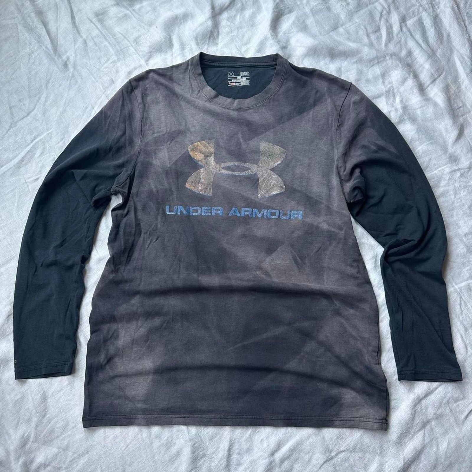 Under Armour × Vintage Vintage Y2K Thrashed Sun Faded Under Armour Longsleeve Shirt Size US M / EU 48-50 / 2 - 2 Thumbnail
