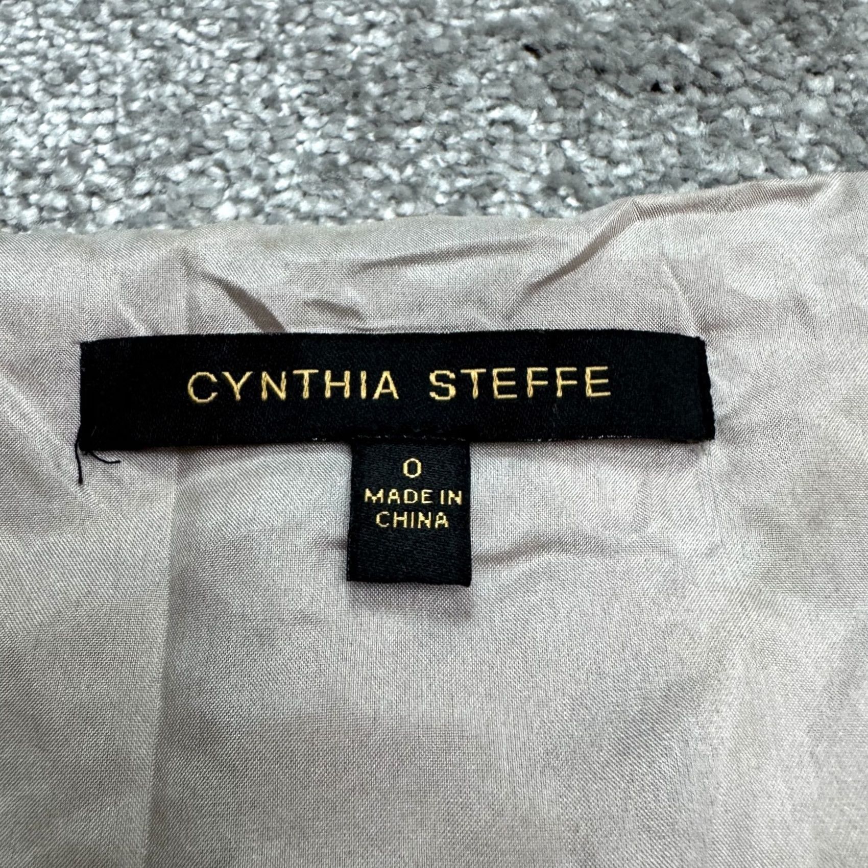 Vintage VINTAGE Cynthia Steffe Silk Blend Burnout Velvet Metallic Draped Mini Dress Womens 0 Size XS / US 0-2 / IT 36-38 - 7 Thumbnail