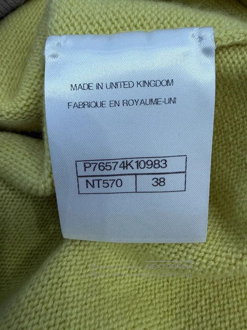 Chanel Chanel Colour-blocked V-neck two-pocket knitted cardigan c Size XS / US 0-2 / IT 36-38 - 5 Thumbnail