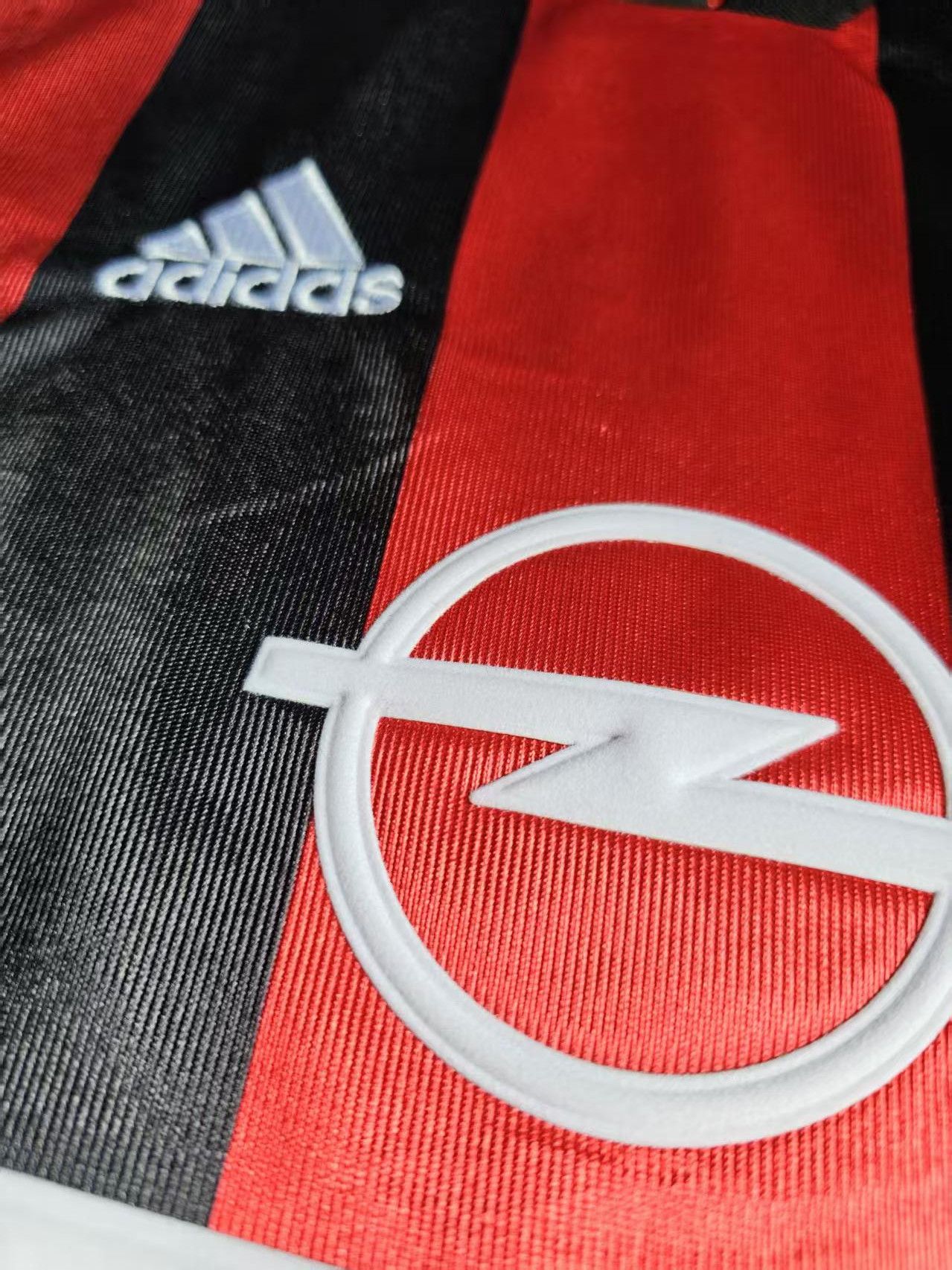 Other 1998 00 AC Milan Jersey Home Size US M / EU 48-50 / 2 - 3 Thumbnail