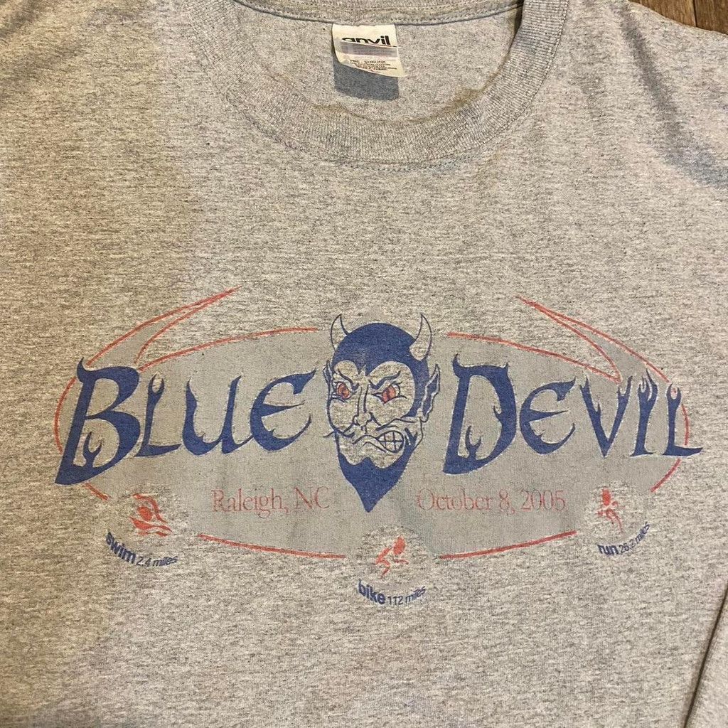 Anvil Vintage Anvil Blue Devil shirt size L Size US L / EU 52-54 / 3 - 3 Thumbnail