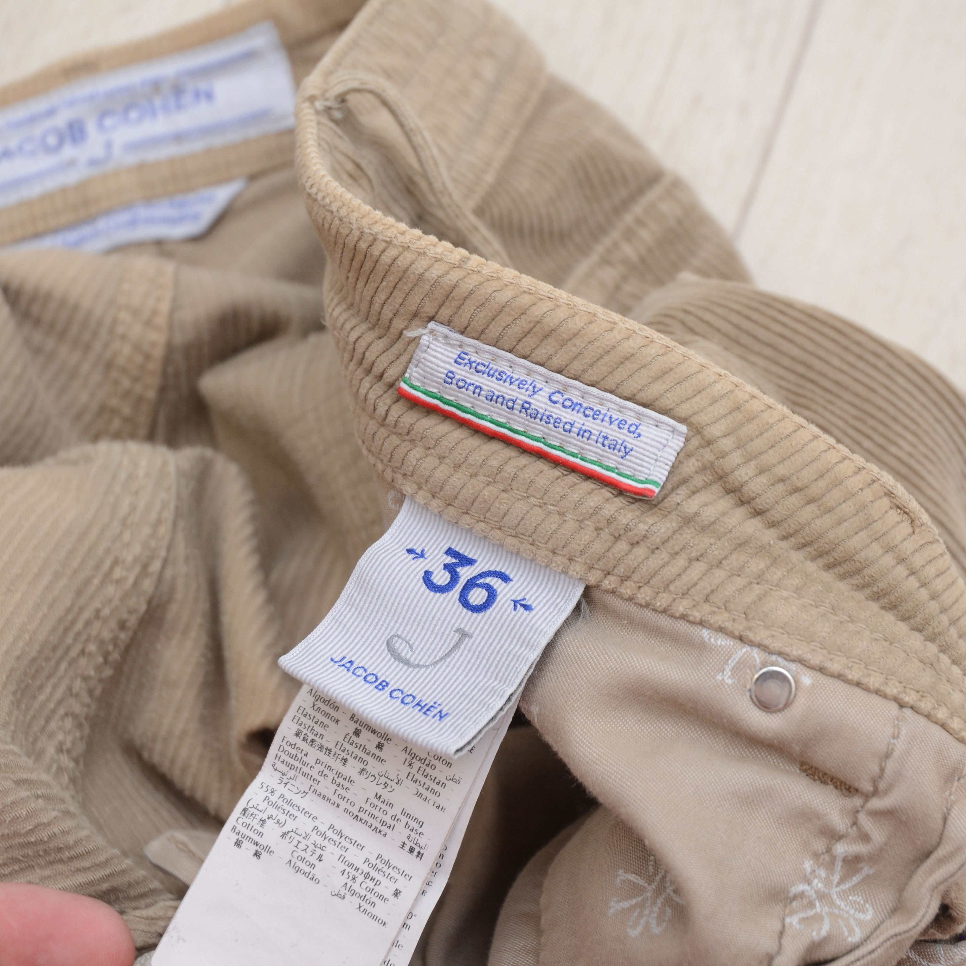 Jacob Cohen Jacob Cohen Classic Corduroy Bard Chino W36 Pants Size US 36 / EU 52 - 17 Thumbnail