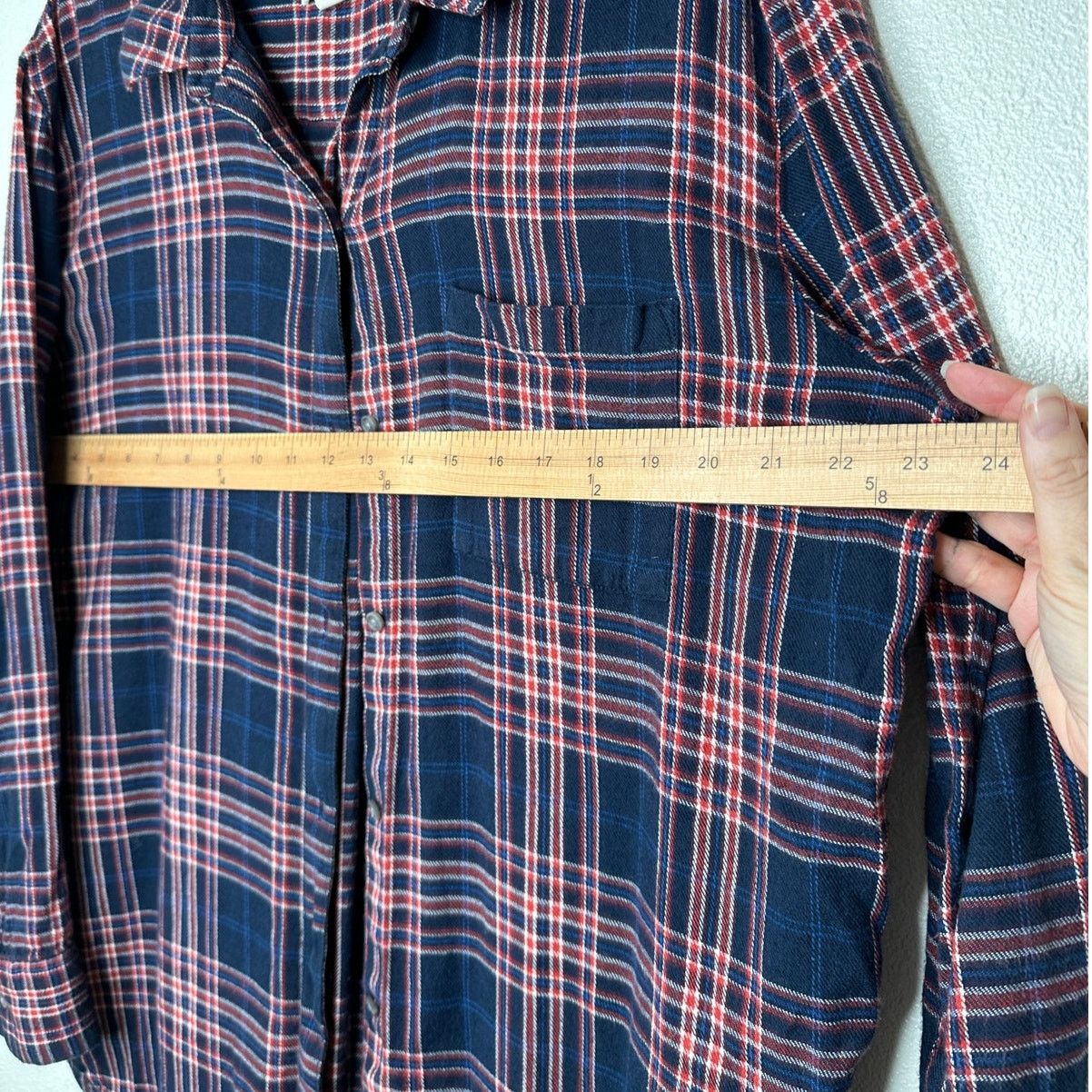 Treasure & Bond Treasure & Bond Navy Plaid Collared Button Boyfriend Shirt L Size L / US 10 / IT 46 - 12 Thumbnail