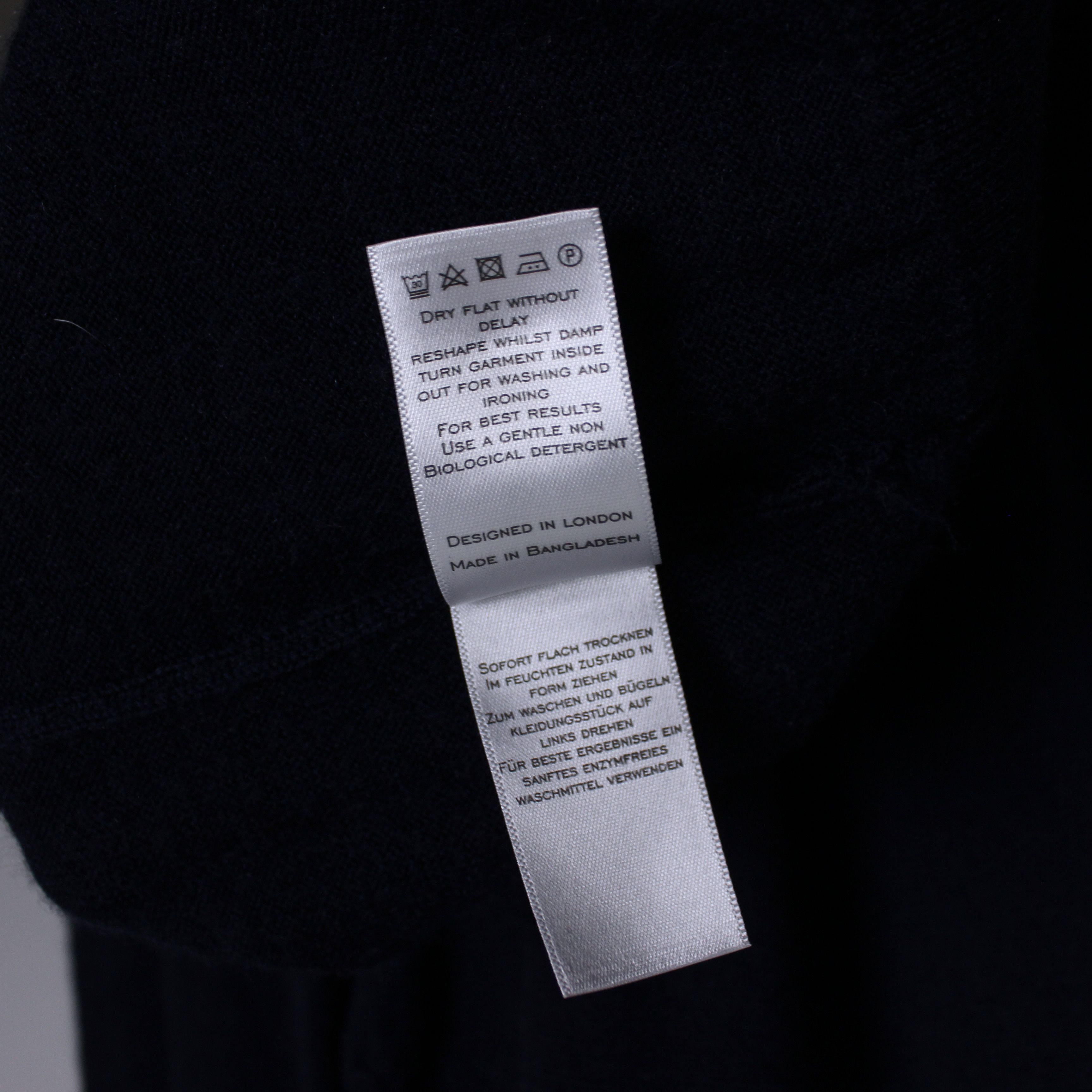 Charles Tyrwhitt Charles Tyrwhitt jumper merino wool men M L Size US L / EU 52-54 / 3 - 11 Thumbnail