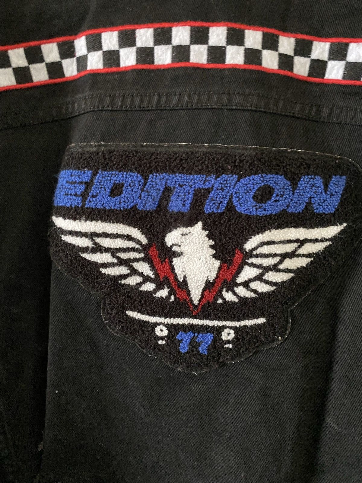 Forever 21 Forever 21 Multi-Patch and Embroidered Denim Jacket Size US XL / EU 56 / 4 - 9 Thumbnail
