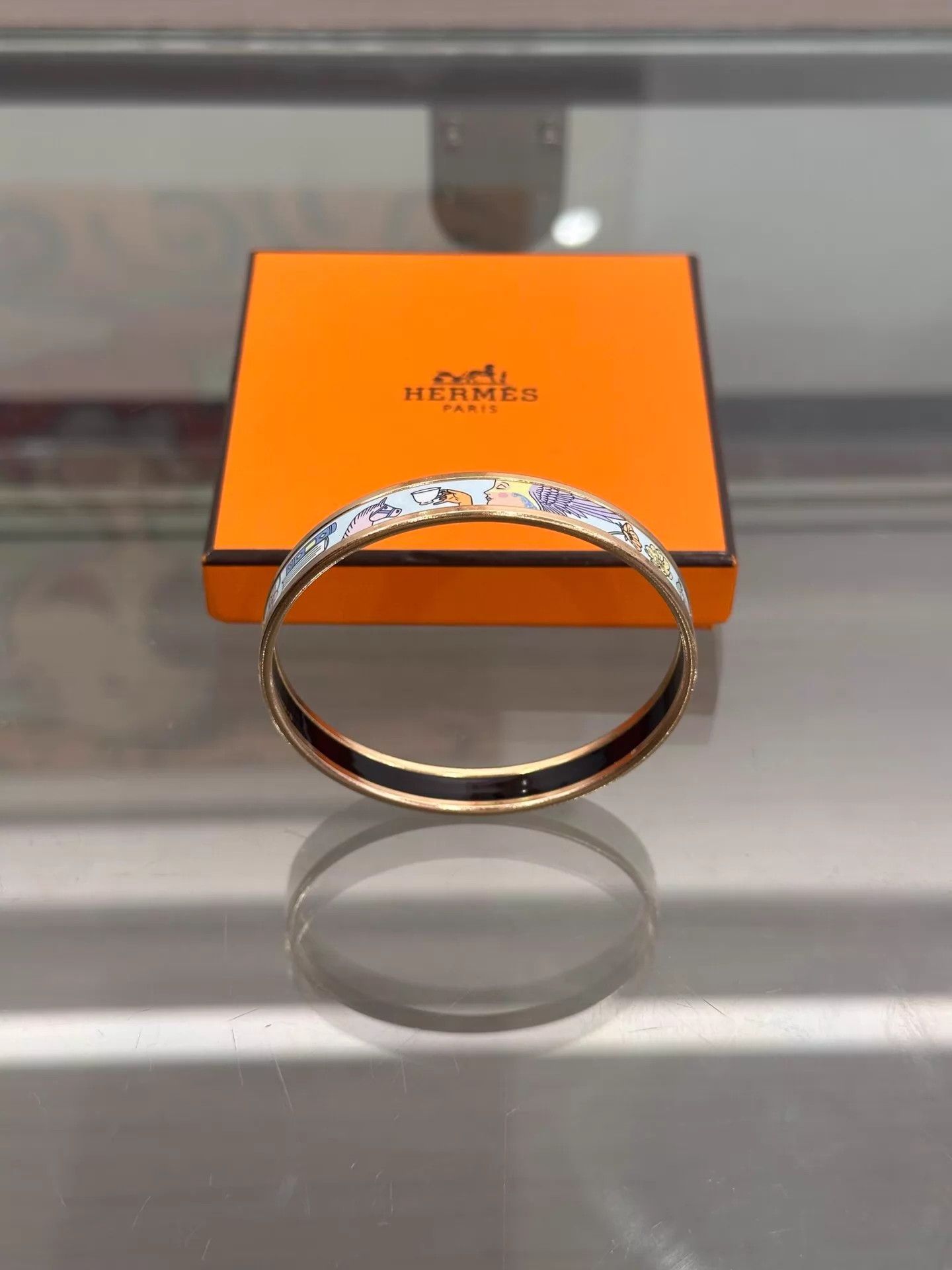 Hermes Hermes Tea For Two HorseHead Logo Bangle 62mm 99New Size ONE SIZE - 1 Thumbnail