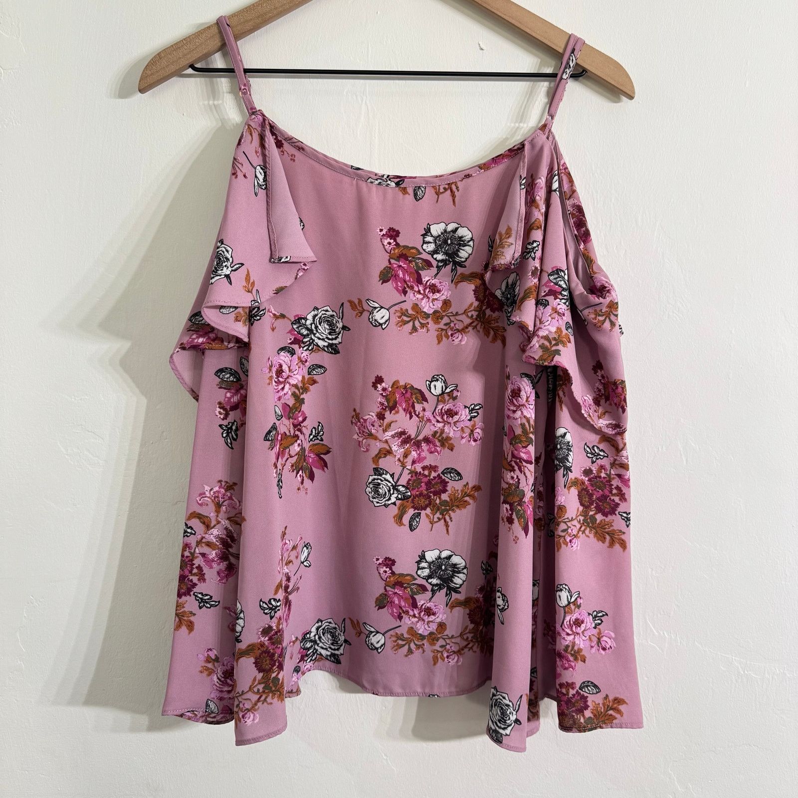 Other Pink Rose Purple Floral Cold Shoulder Top Size Medium Size M / US 6-8 / IT 42-44 - 3 Thumbnail