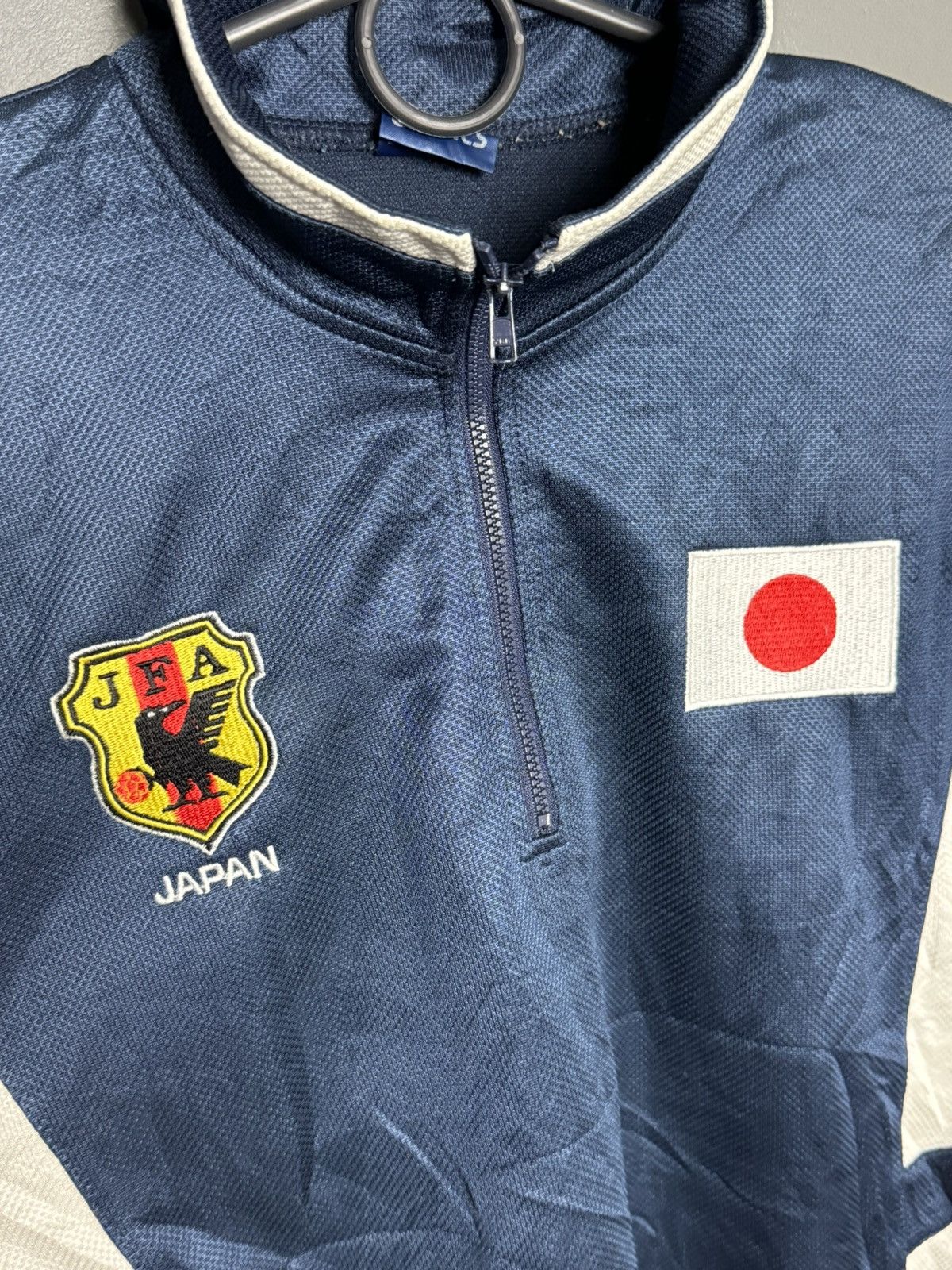 Asics Japan National Team Training Football Jersey Sweatshirt Size US M / EU 48-50 / 2 - 3 Thumbnail