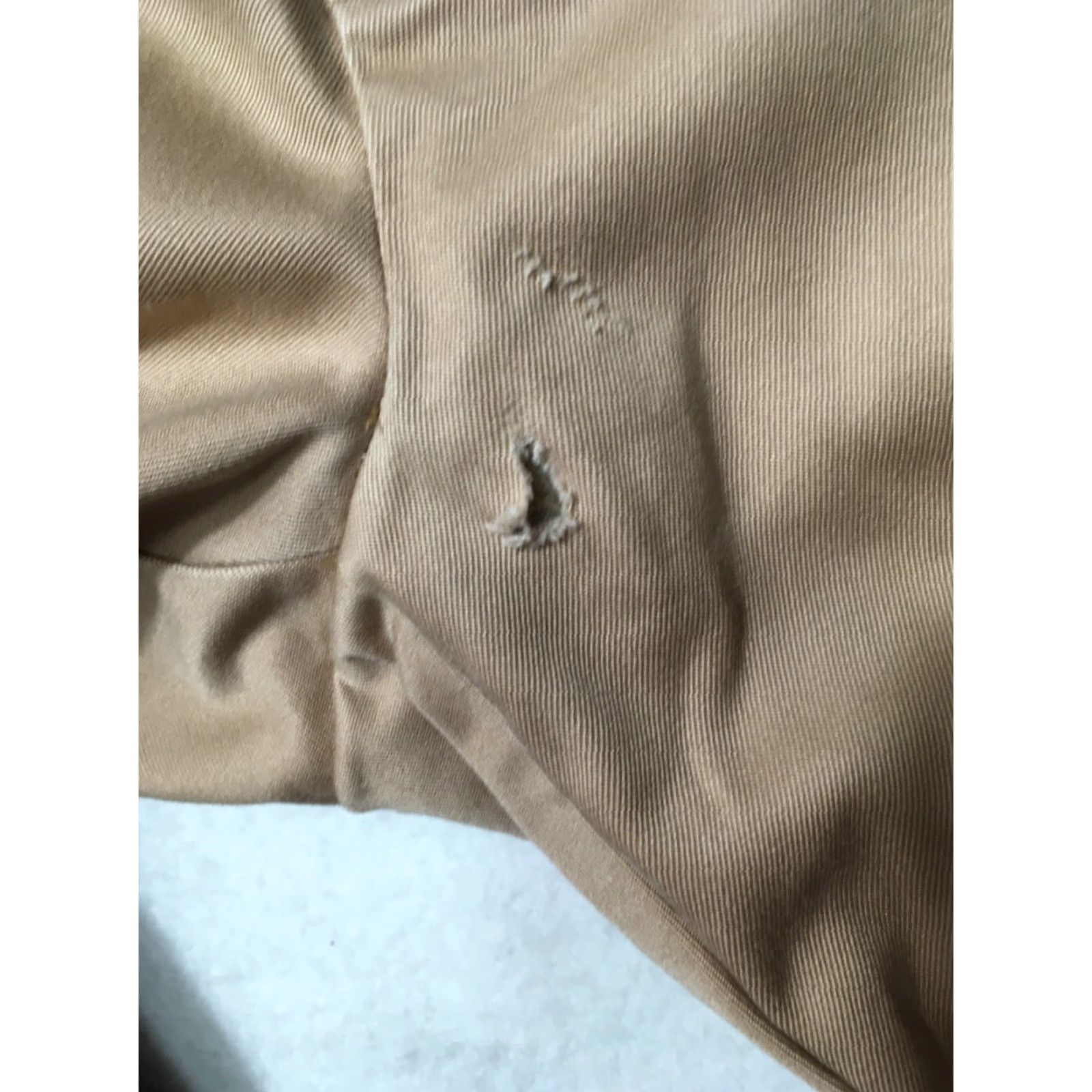 Brooks Brothers Brooks Brothers Clark Fit Advantage Chino Pants Mens 34x28 Beige Flat Front Regular Straight Belt Loops K Size US 34 / EU 50 - 7 Thumbnail
