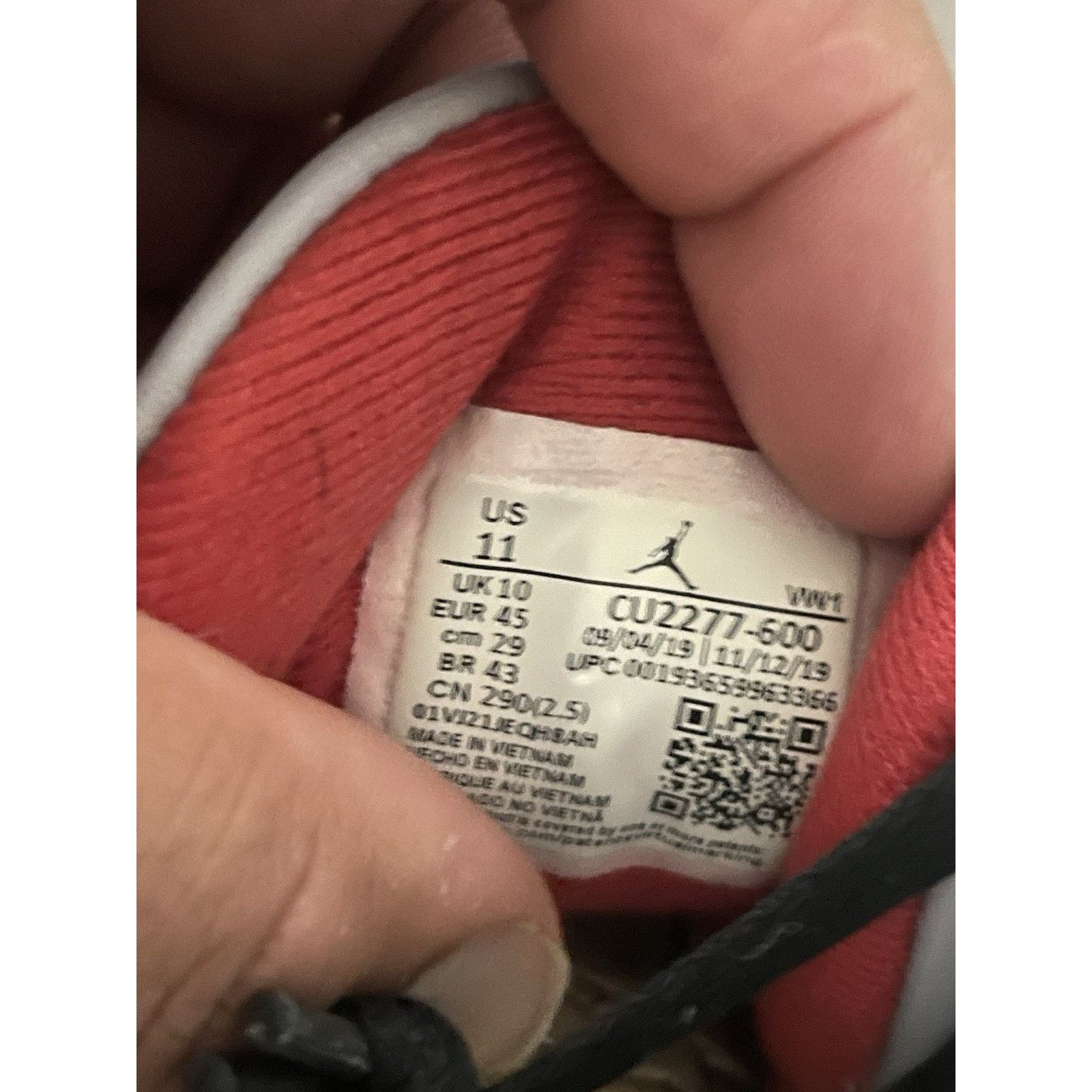 Jordan Brand Size 11-Air Jordan 3 Retro SE Unite Chi Exclusive CU2277-600 Size US 9.5 / EU 42-43 - 8 Thumbnail