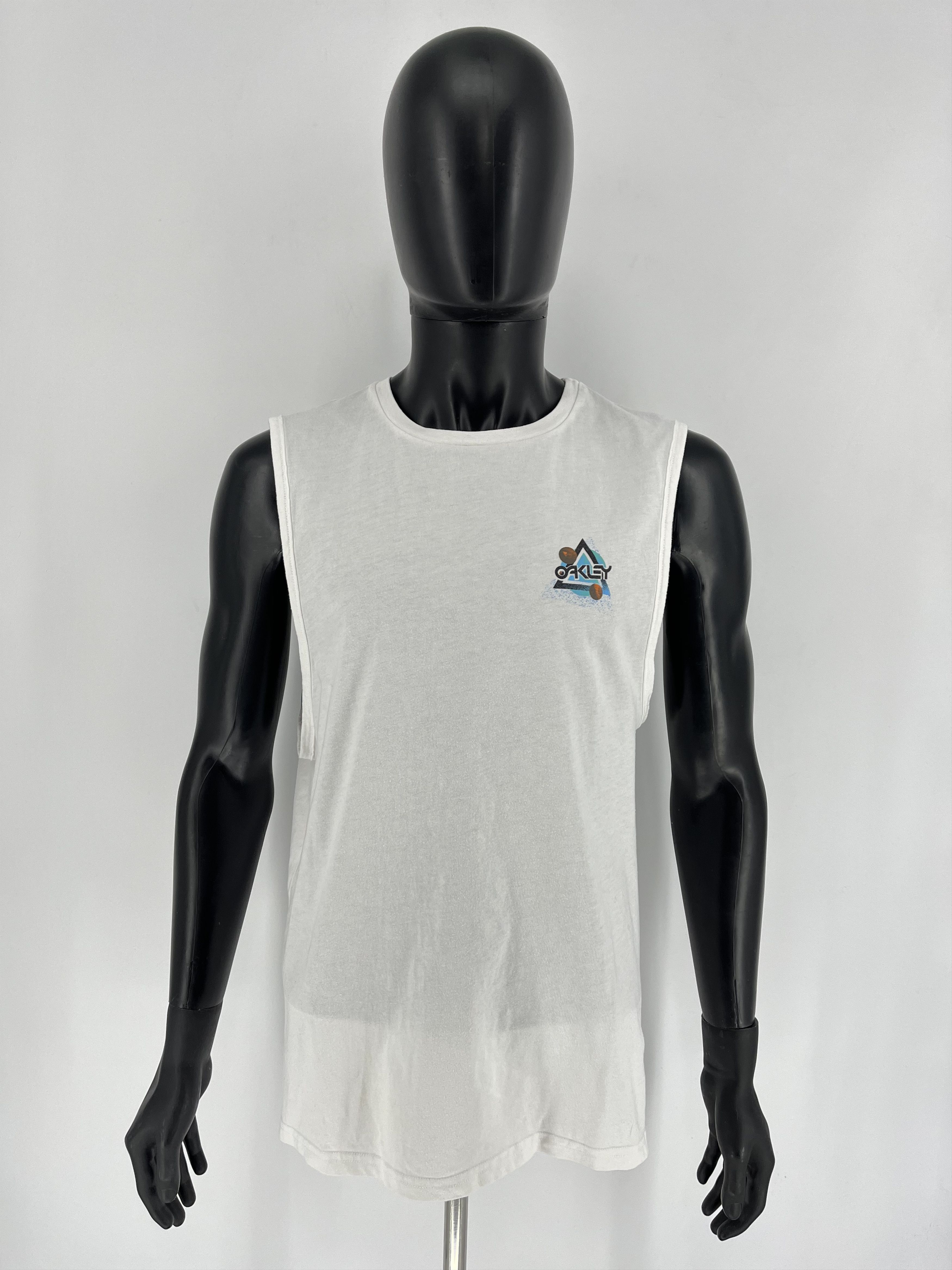 Oakley × Vintage Oakley Vintage T Shirt Big Reflective Center Logo Size Size US M / EU 48-50 / 2 - 2 Thumbnail