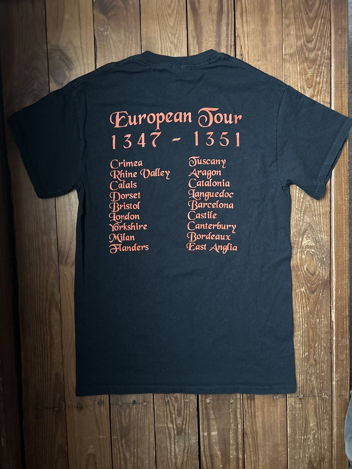 Vintage Vintage 90s Y2K Black Death European Tour Plague Tee Shirt Size US S / EU 44-46 / 1 - 3 Thumbnail
