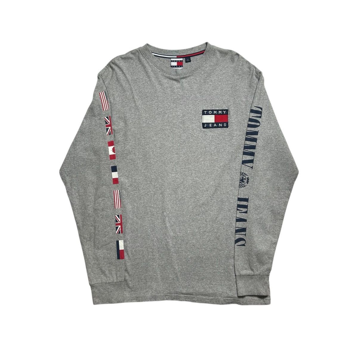 Tommy Hilfiger × Vintage Vintage Tommy Hilfiger Big Logo Long Sleeve T shirt Size M / US 6-8 / IT 42-44 - 1 Thumbnail