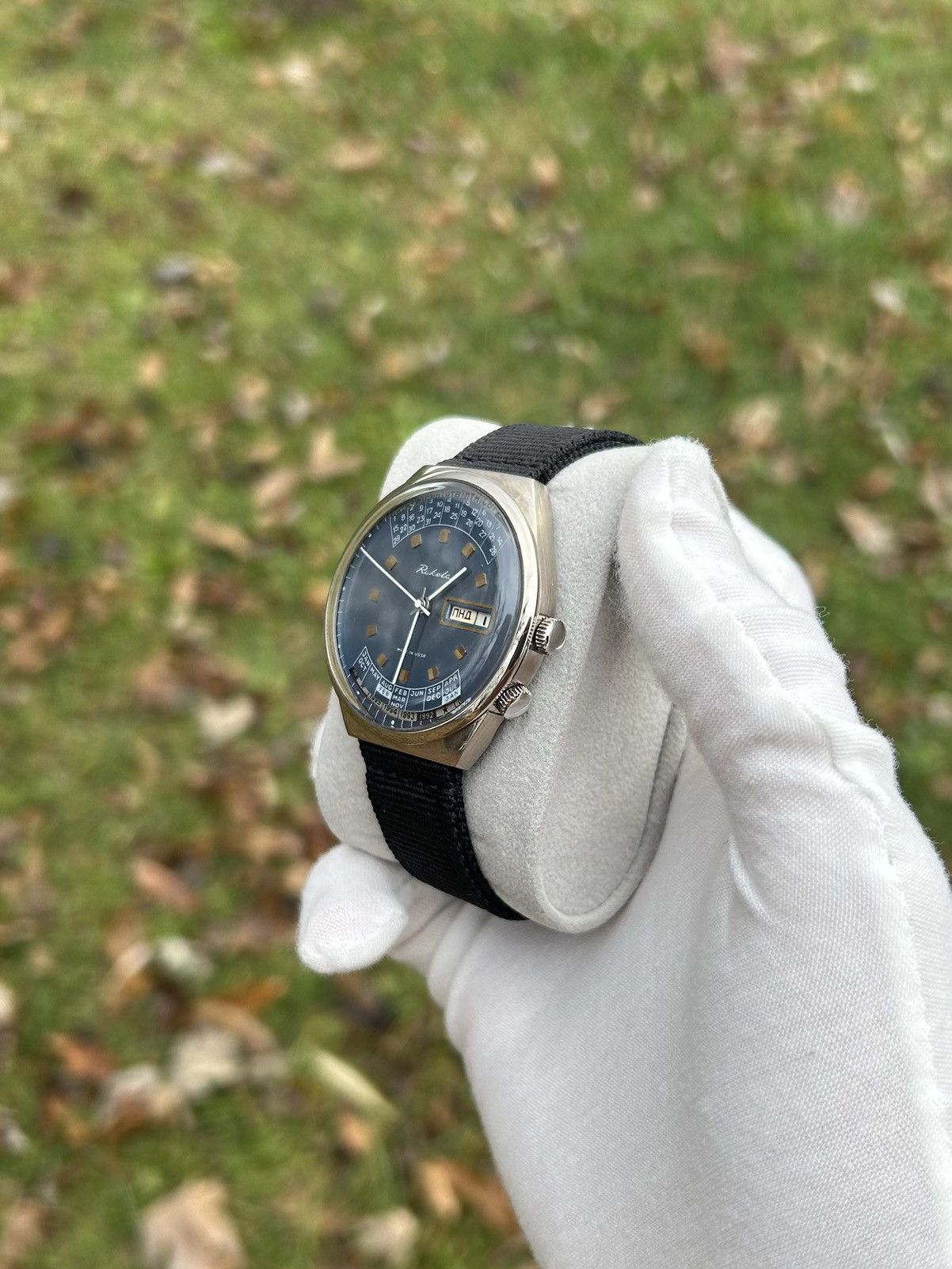Vintage Vintage Watch Raketa College Calendar Mechanical 1980s Size ONE SIZE - 15 Thumbnail
