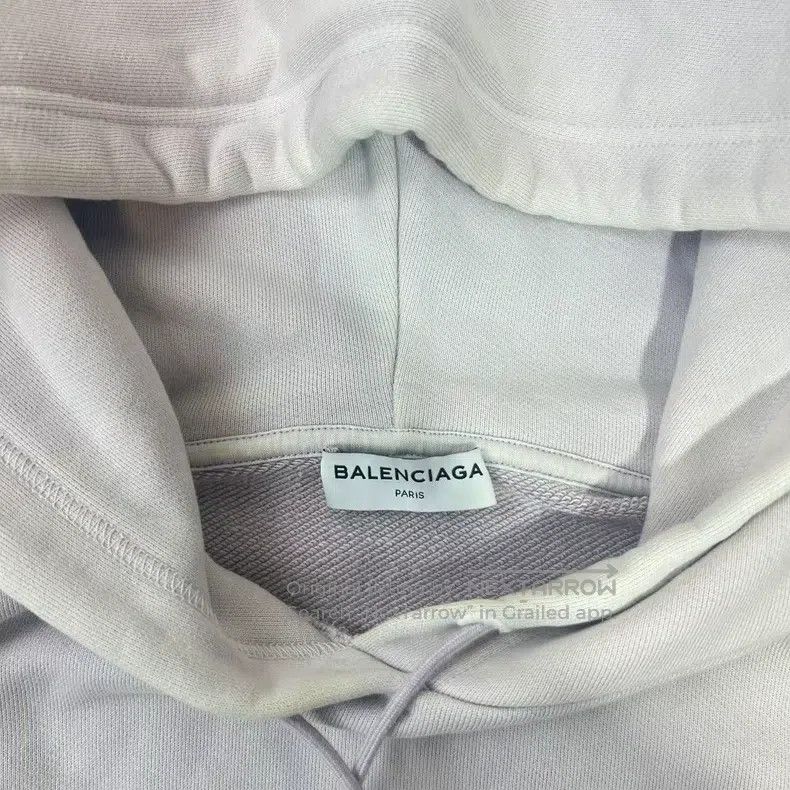 Balenciaga Balenciaga Sweatshirt with Letter Logo on Back Size US XS / EU 42 / 0 - 3 Thumbnail