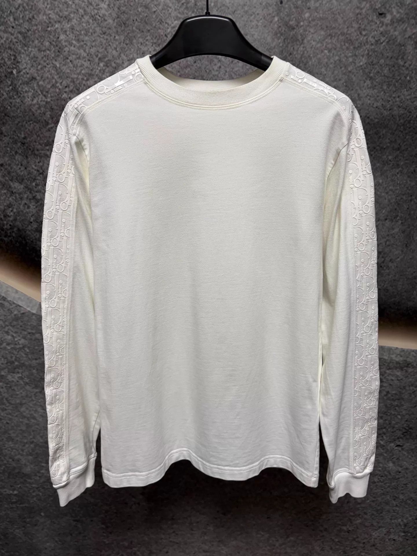 Dior DIOR White Side Logo Long Sleeve Sweatshirt Size S Size US S / EU 44-46 / 1 - 1 Thumbnail
