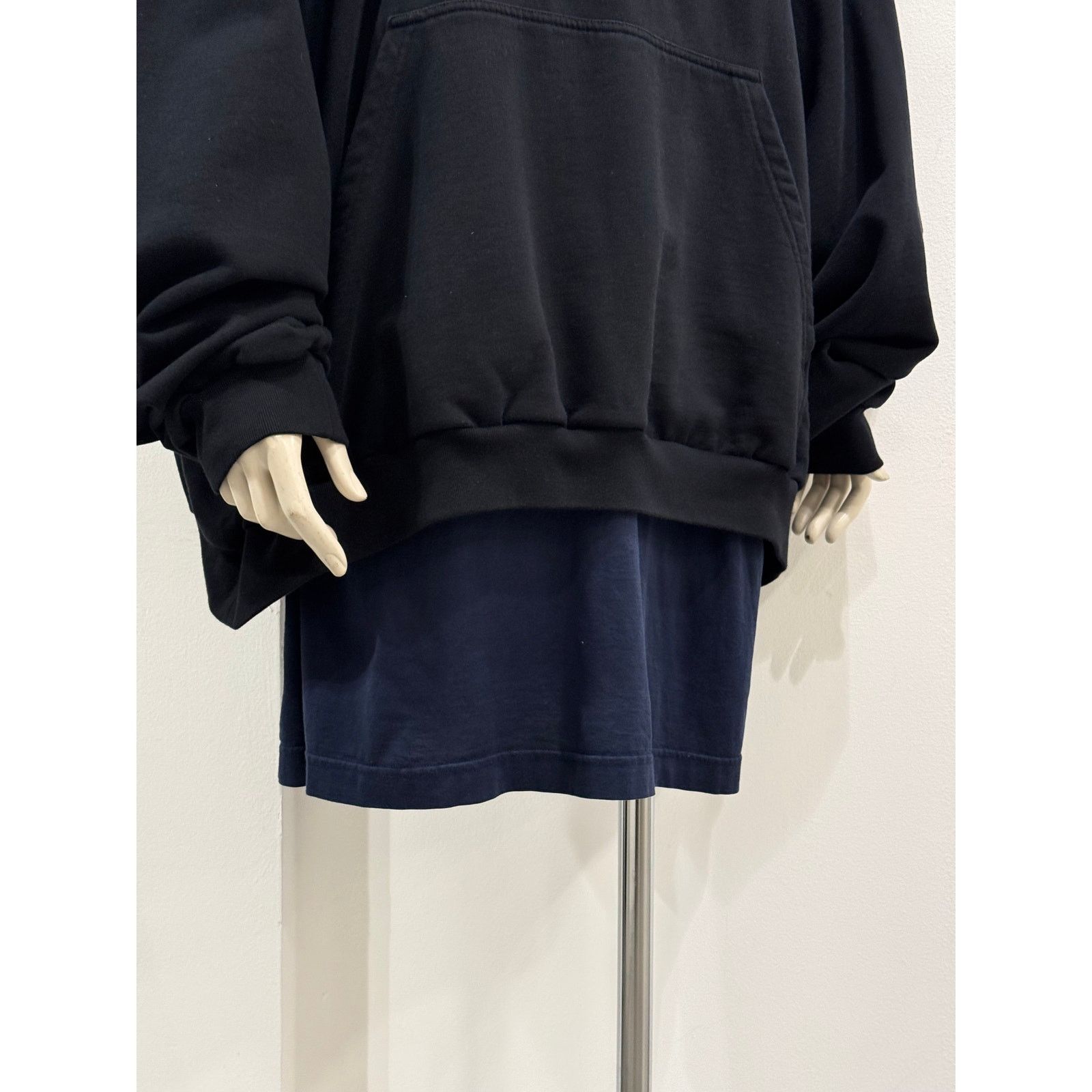 Balenciaga 2022 Balenciaga by Demna XXXL oversized double layer hoodie Size US L / EU 52-54 / 3 - 3 Thumbnail