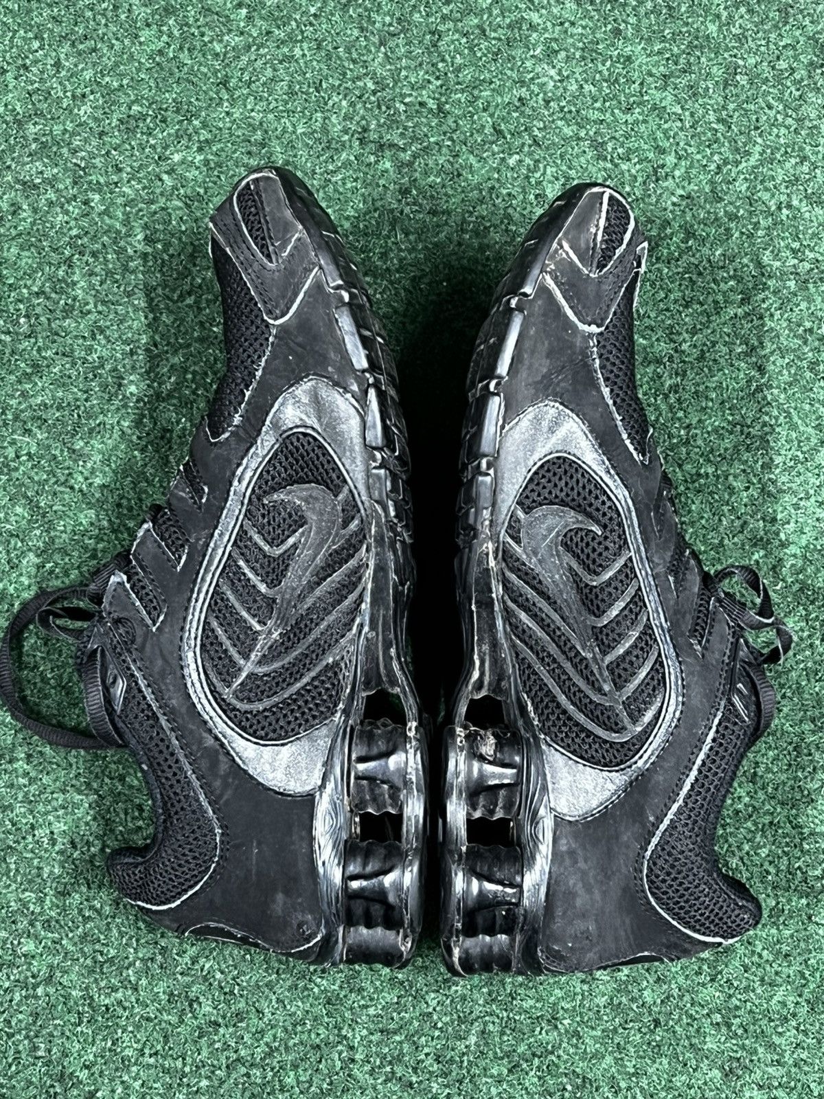 Nike 2011 Nike Shox Navina Triple Black Size US 6 / EU 39 - 3 Thumbnail