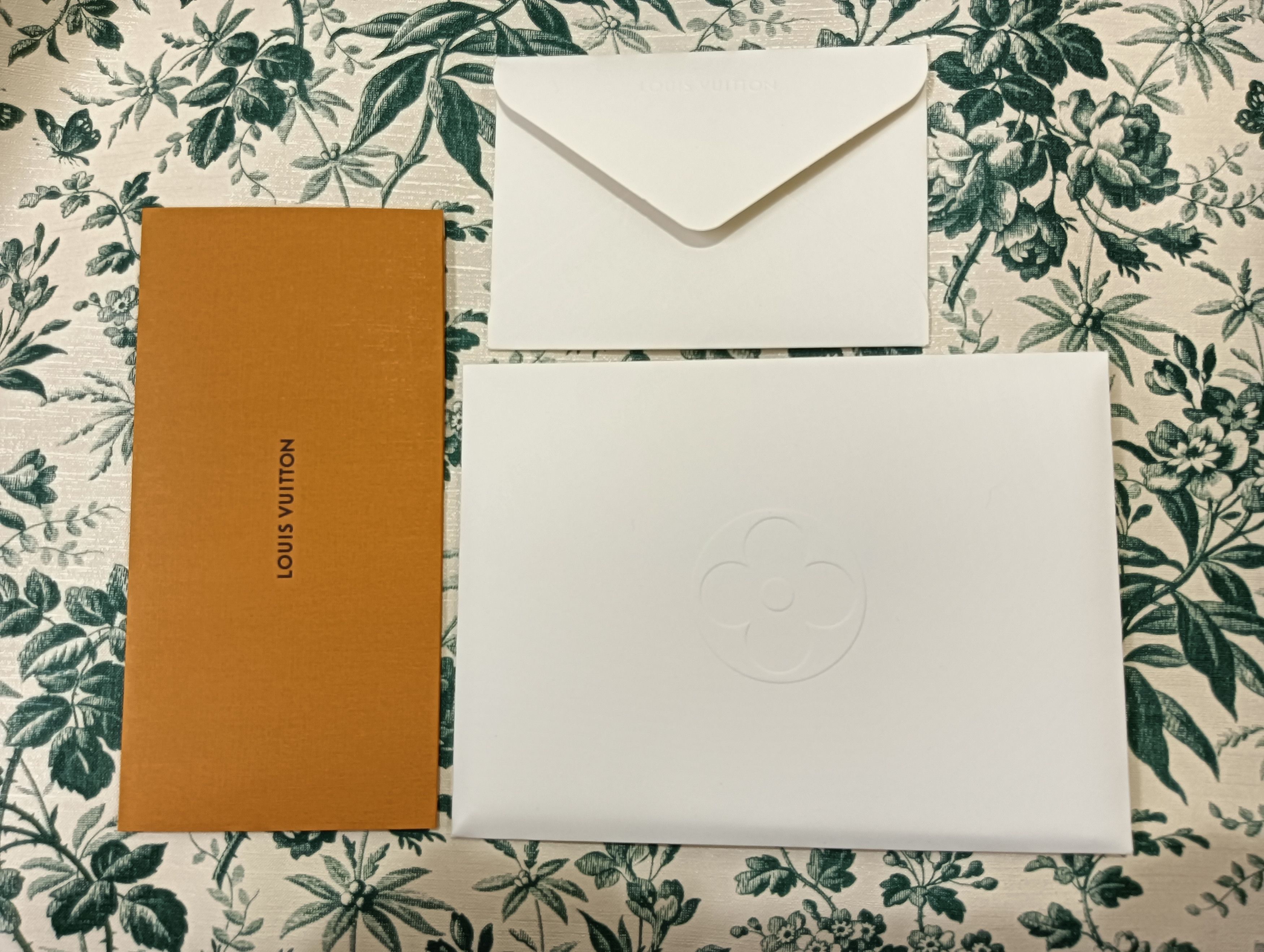 Louis Vuitton × Takashi Murakami East-West Mini Capucines Size ONE SIZE - 12 Thumbnail