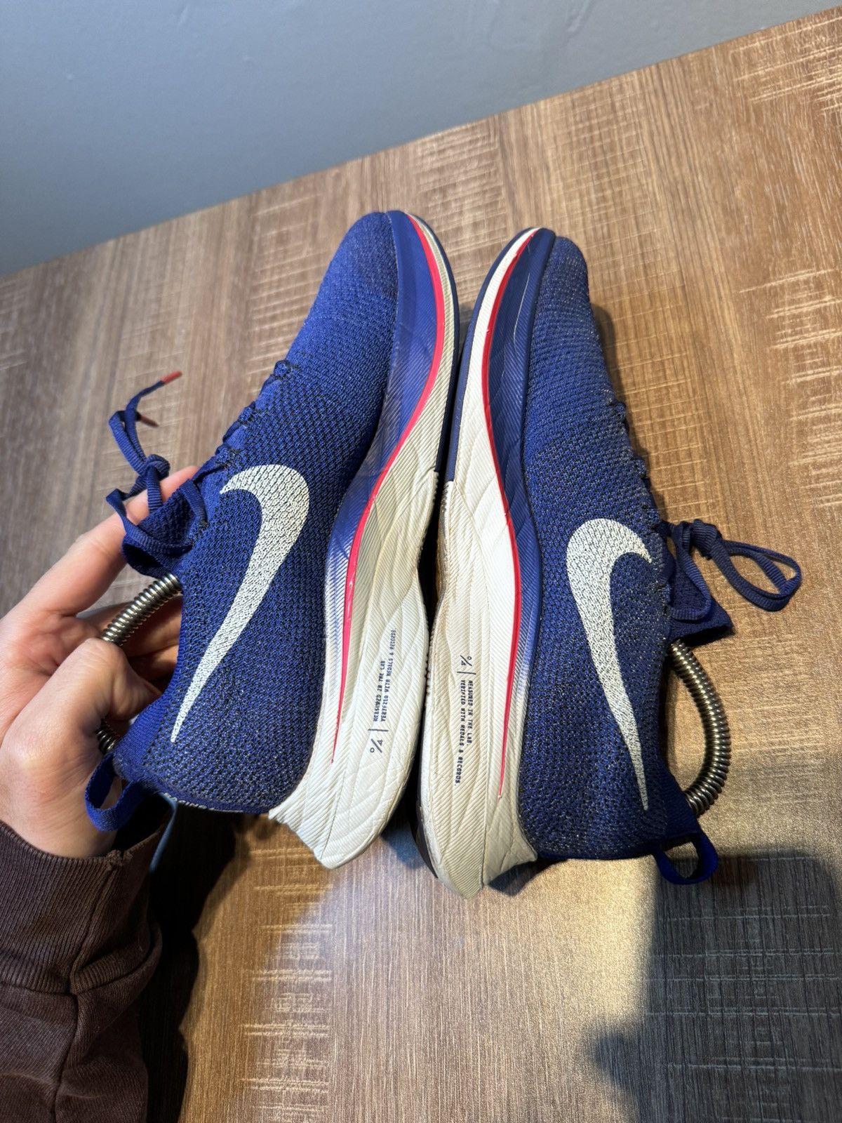 Nike Nike Zoom Vaporfly 4% Flyknit Mens Size 6 Blue Running Shoes Size US 6 / EU 39 - 5 Thumbnail