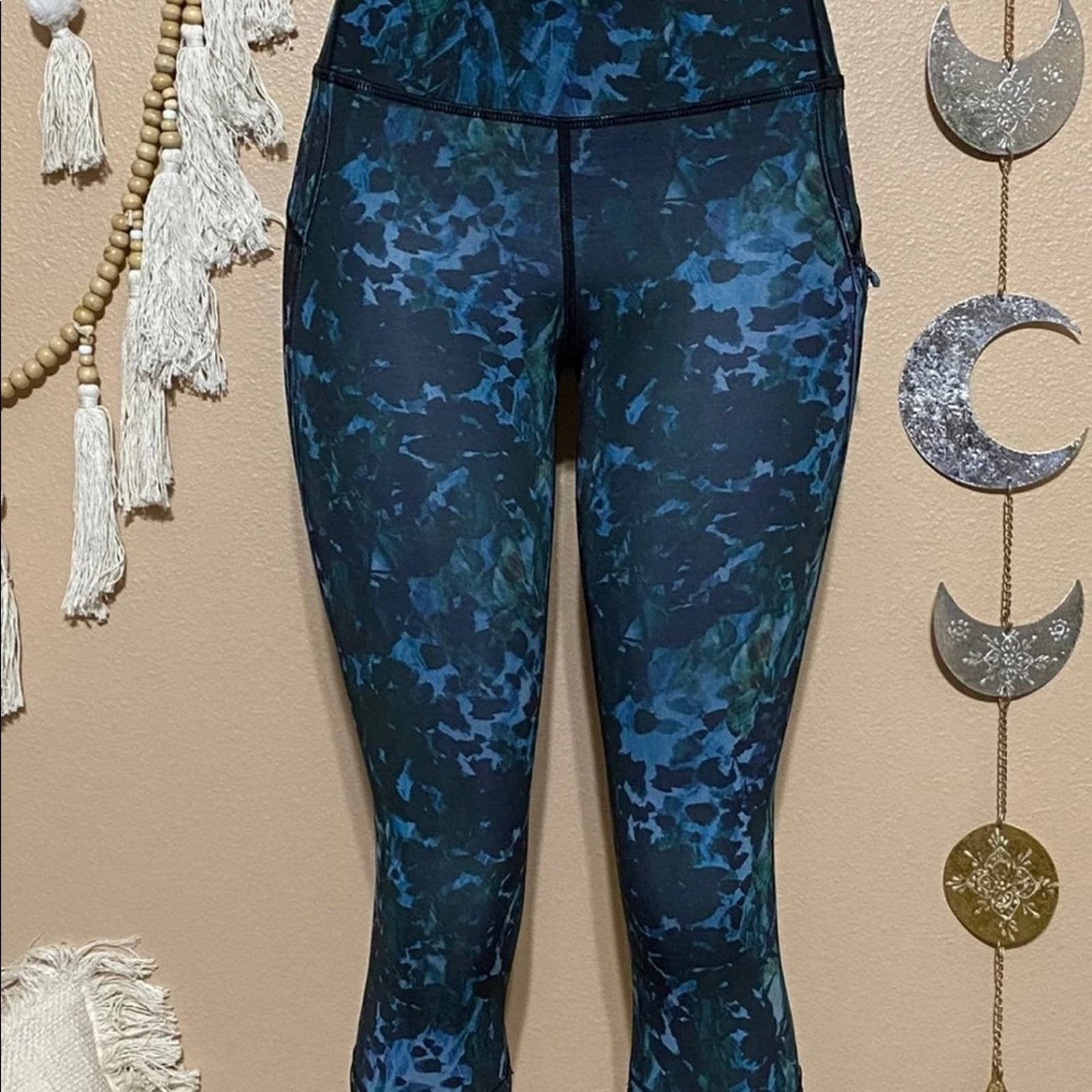 Lululemon Lululemon leggings Size 27" / US 4 / IT 40 - 3 Thumbnail