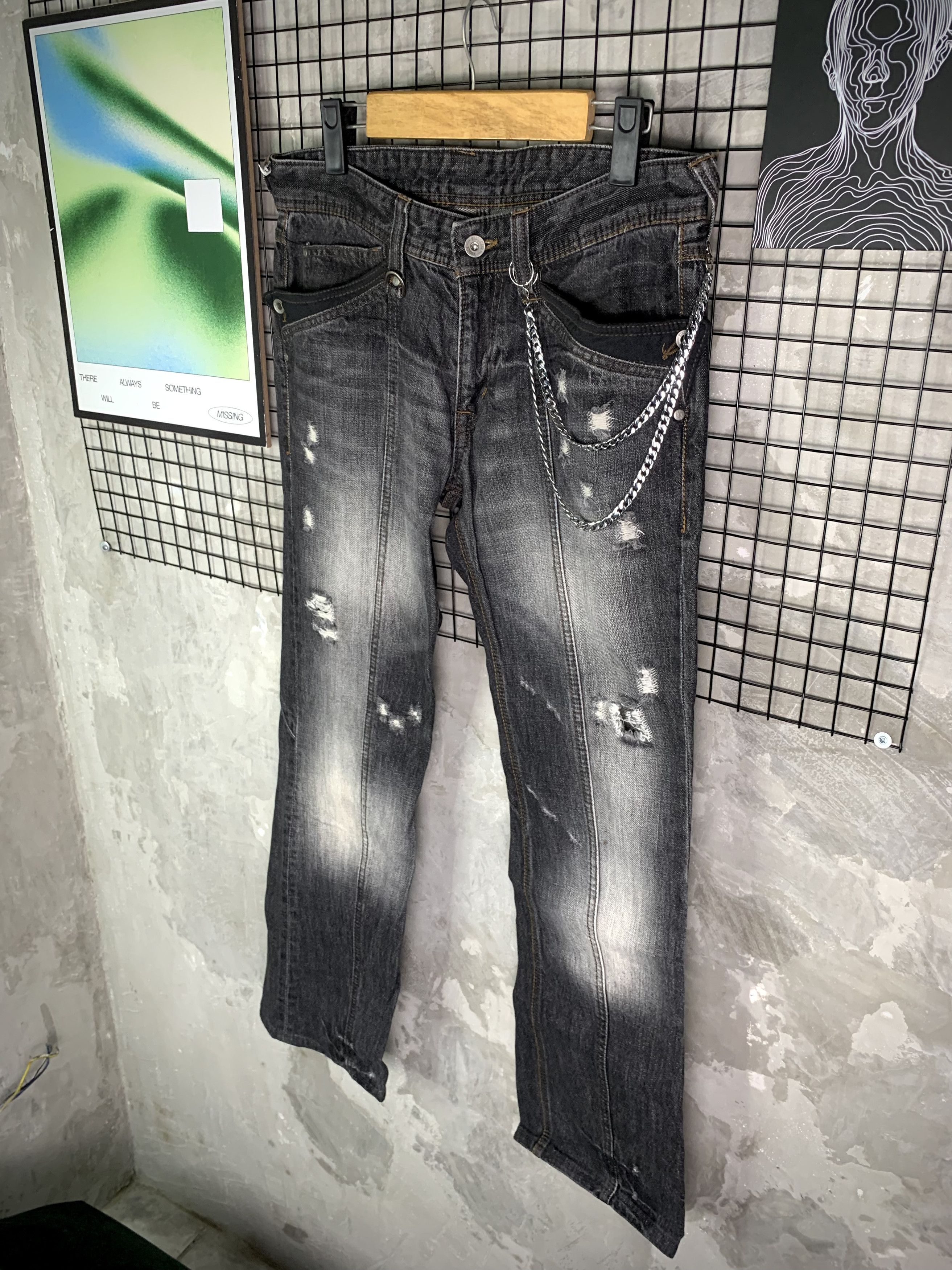 Nicole Club Hideaways Nicole Distressed Grunge Denim Jeans Size US 30 / EU 46 - 2 Thumbnail