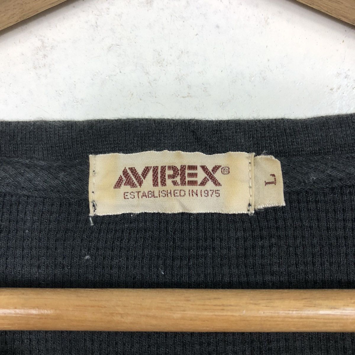 Avirex 📌Vintage Sweatshirt Avirex Big Logo Spell Out Size US L / EU 52-54 / 3 - 13 Thumbnail