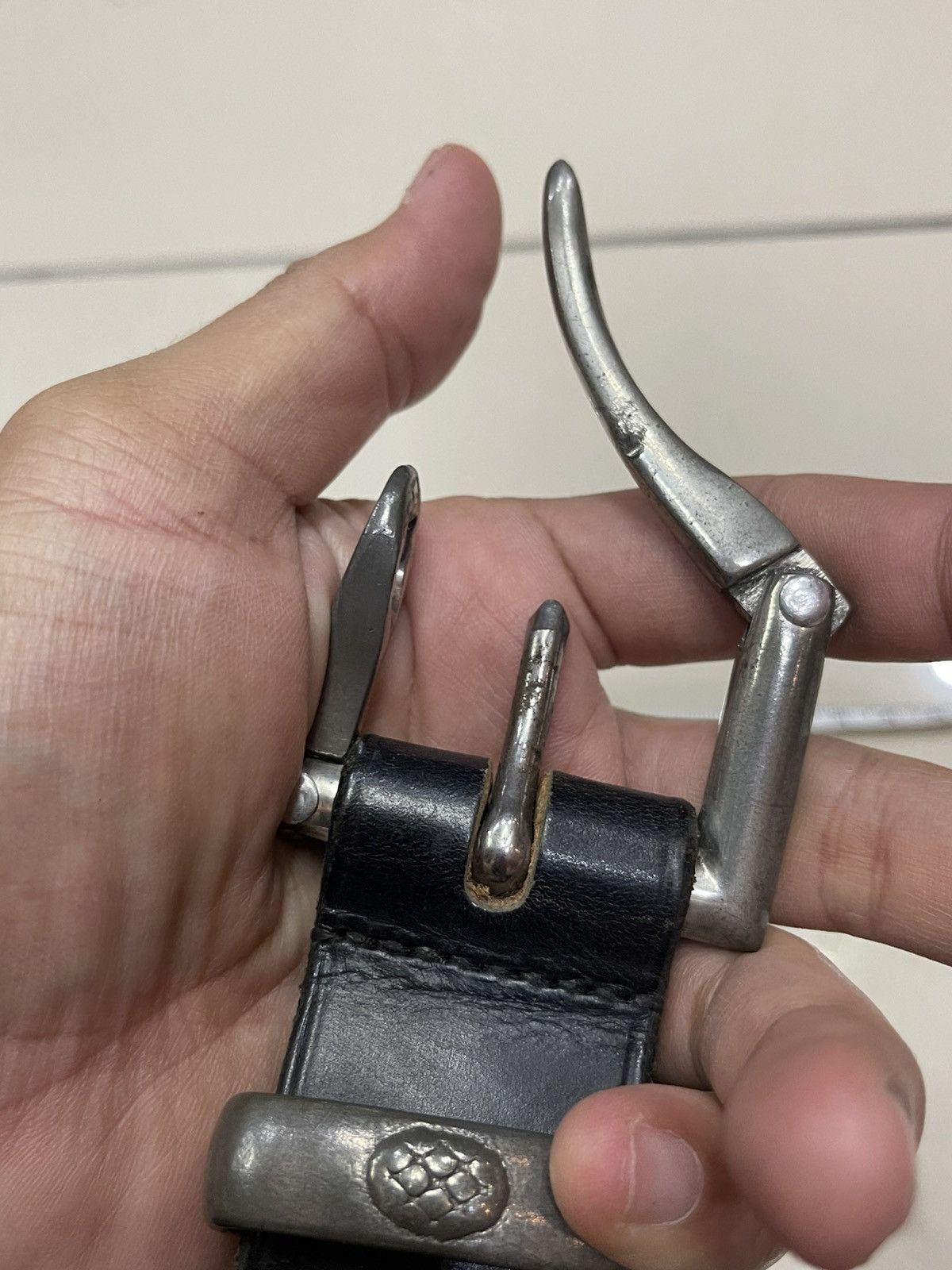 Needles NEEDLES QUICK RELEASE BUCKLE LEATHER BELT SIZE 30-34” Size 32 - 7 Thumbnail