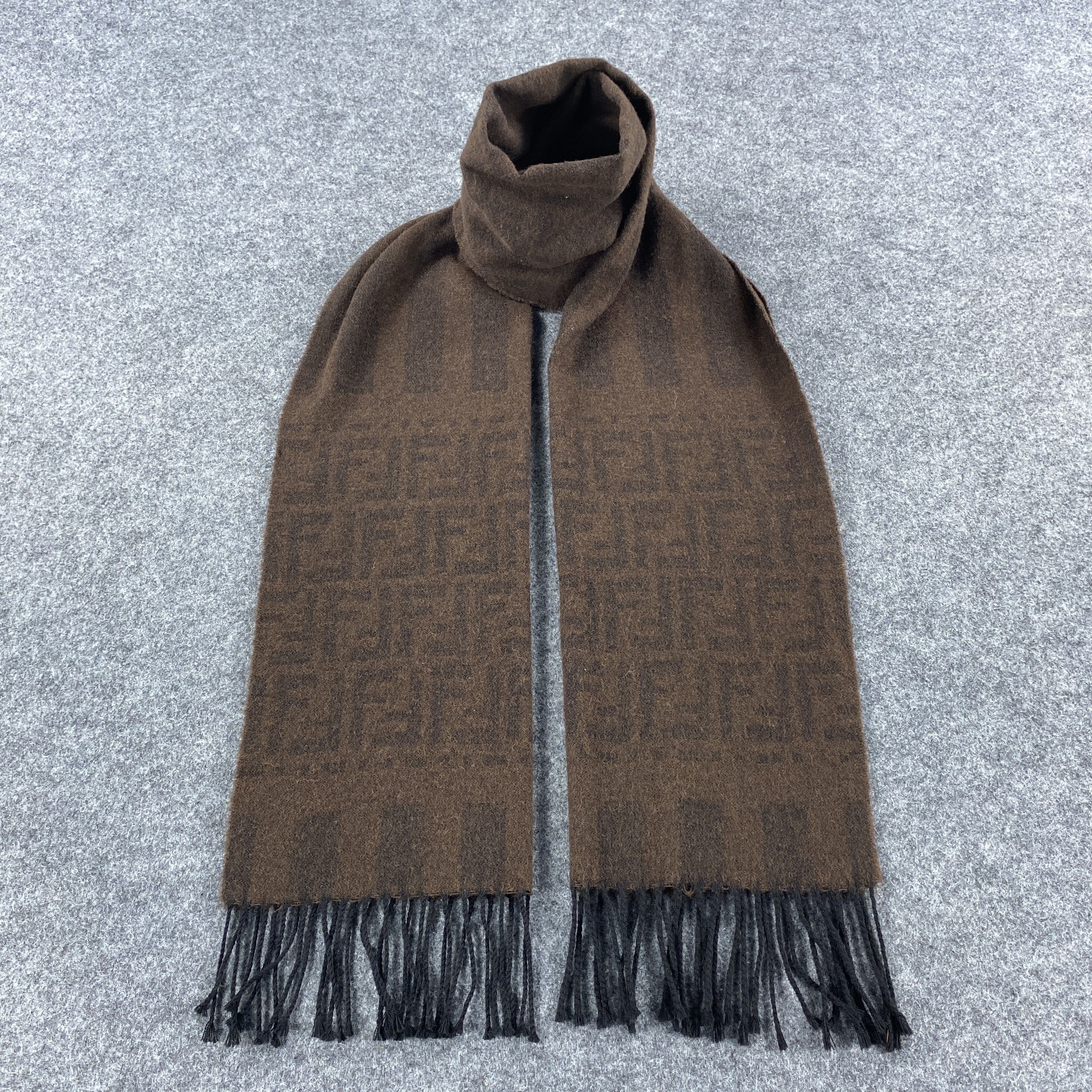 Fendi × Vintage Fendi Scarf # Muffler # Neckwear # D664 Size ONE SIZE - 1 Thumbnail