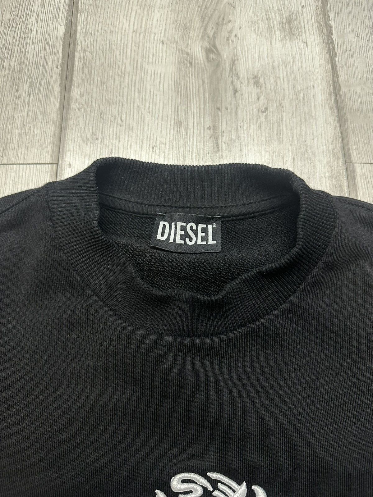 Diesel Vintage Diesel Crewneck Sweatshirt Big Logo Embroidered Size US M / EU 48-50 / 2 - 3 Thumbnail