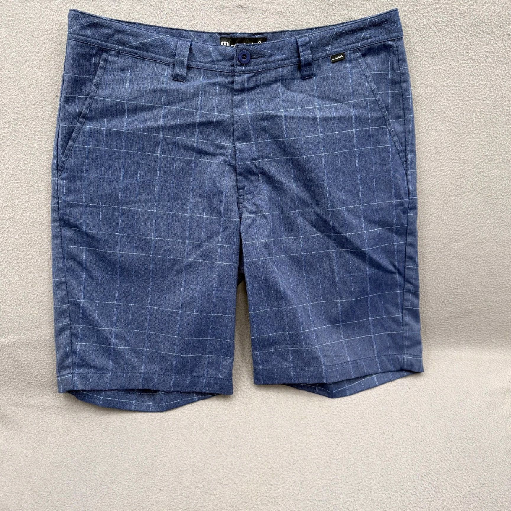TravisMathew Travis Mathew Shorts Mens 36 Blue Check Chino Stretch Golf 10 Inseam Casual Size US 36 / EU 52 - 2 Thumbnail