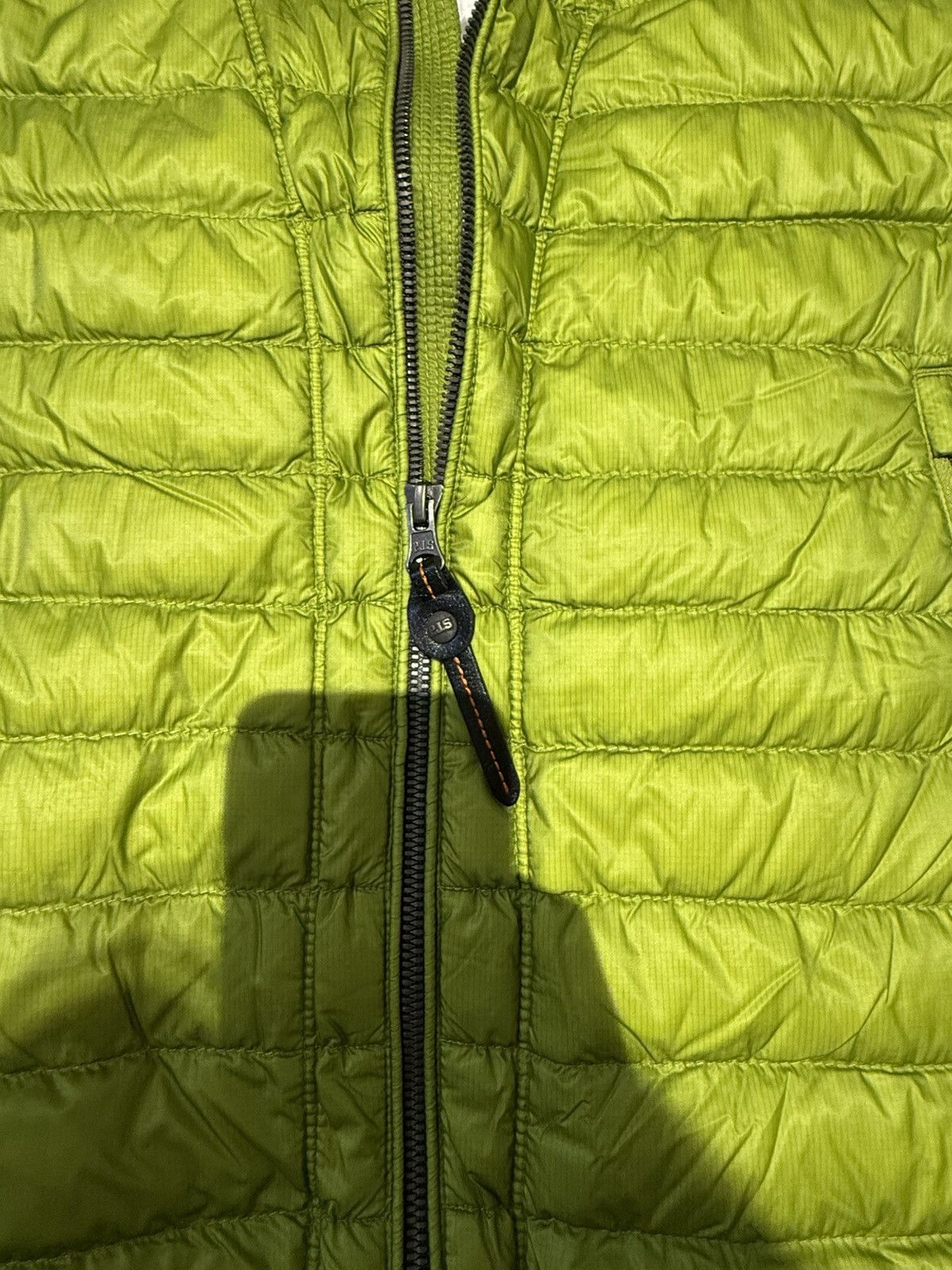 Parajumpers Two tone gecko green down vest Size US L / EU 52-54 / 3 - 6 Thumbnail