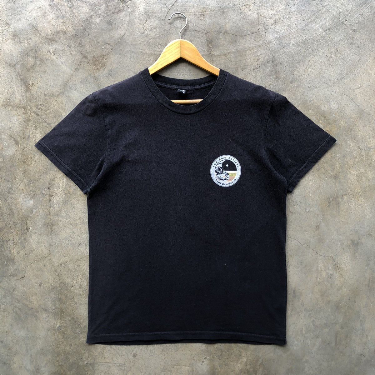 Vintage Vintage T&C surf style ying yang tshirt Size US M / EU 48-50 / 2 - 2 Thumbnail