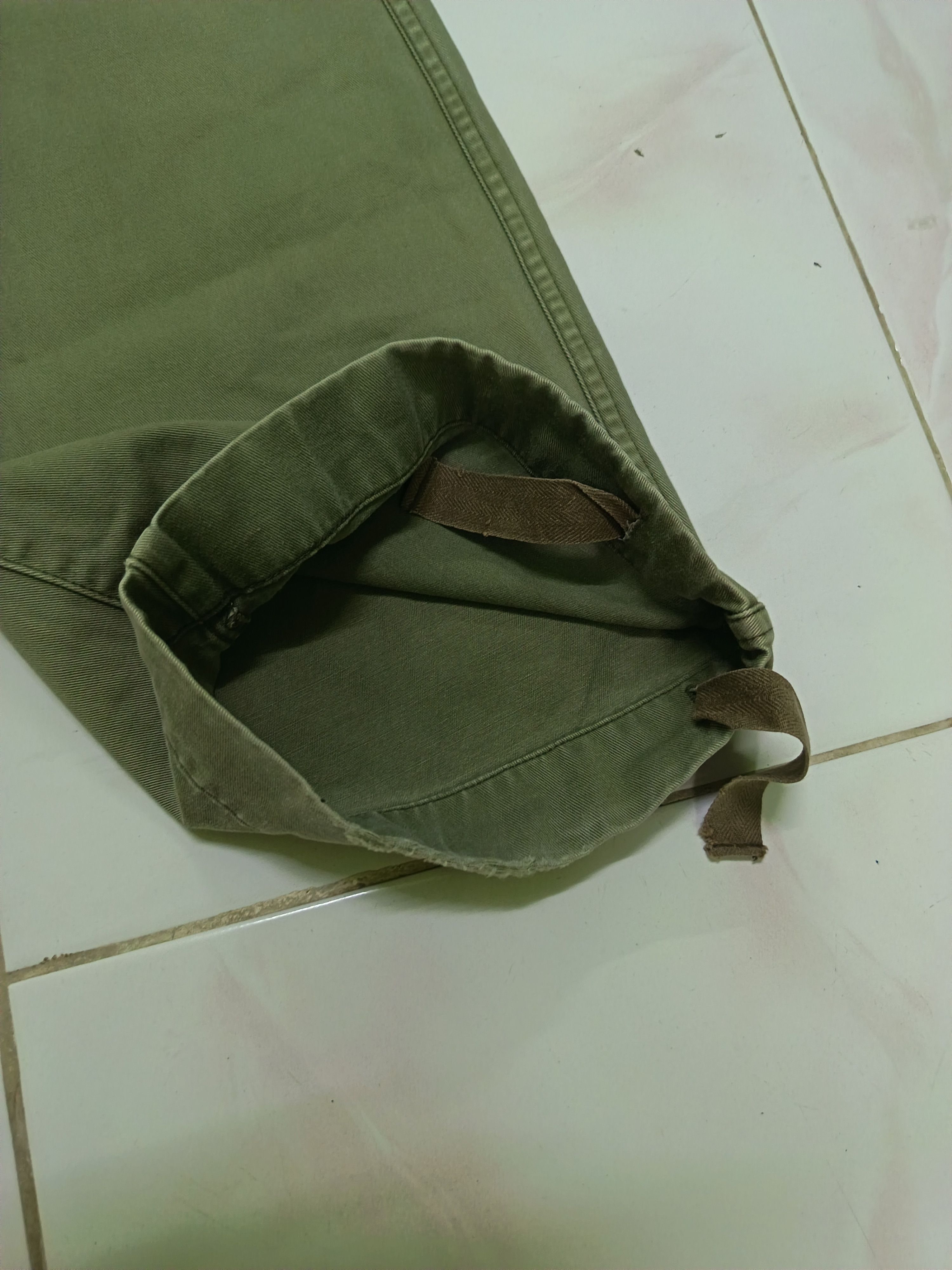 Margaret Howell MHL MARGARET HOWELL OLIVE CARGO TROUSER PANTS Size US 32 / EU 48 - 6 Thumbnail