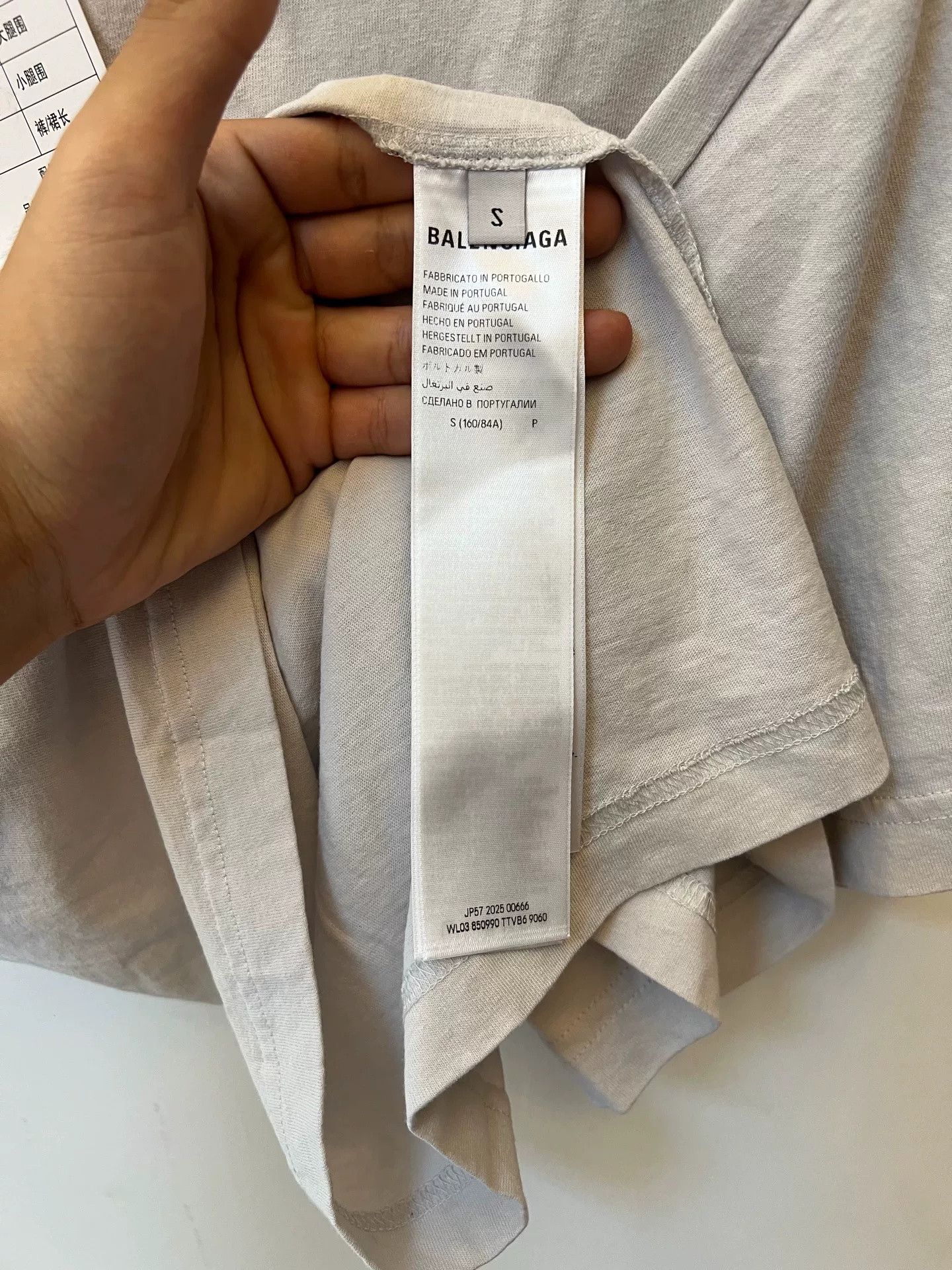 Balenciaga Balenciaga Women's Gray T-Shirt Size S / US 4 / IT 40 - 4 Thumbnail