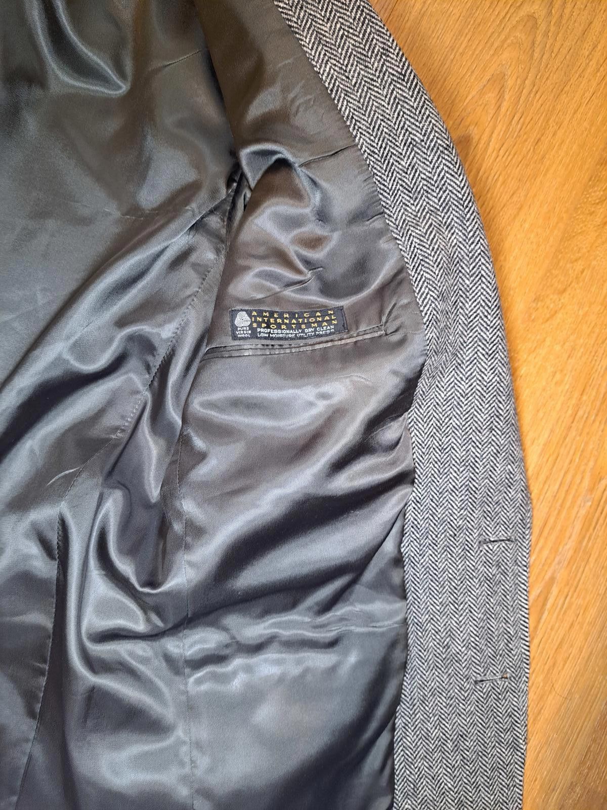 Hart Schaffner Marx Hart Schaffner Marx Sport Coat Mens 42R Herringbone Wool Size 42R - 6 Thumbnail