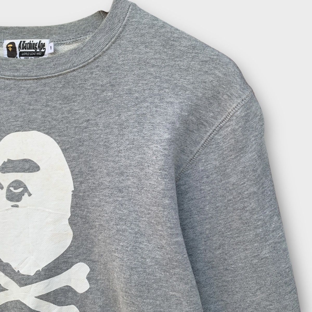Bape Bape Pirates Cross Bones Crewneck Size US M / EU 48-50 / 2 - 4 Thumbnail