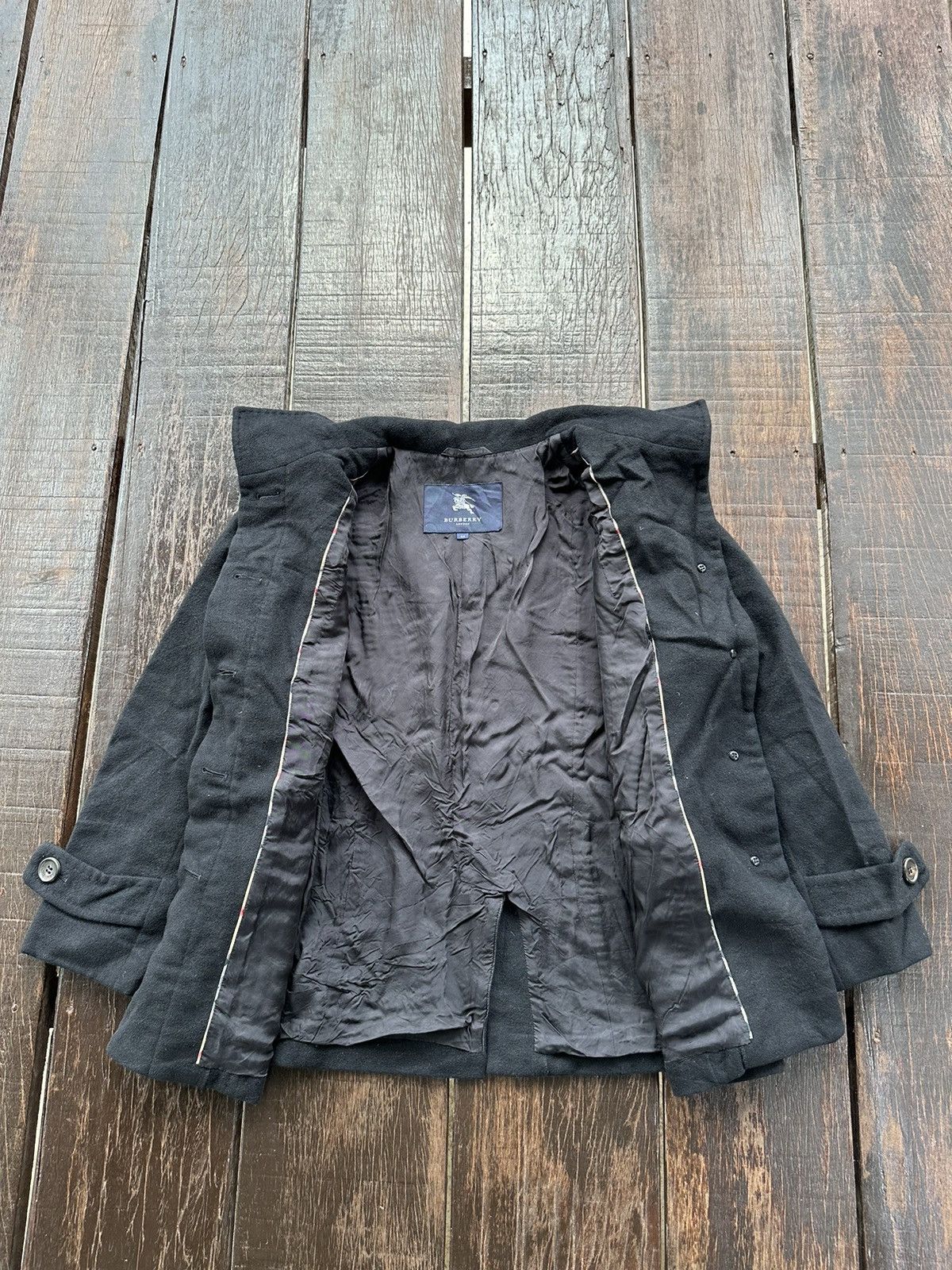 Burberry Burberry wool jacket nice design Size M / US 6-8 / IT 42-44 - 8 Thumbnail