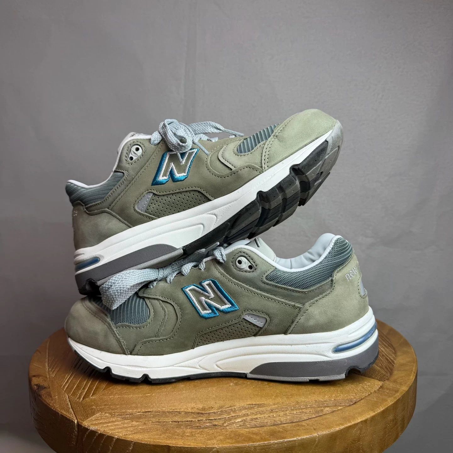 New Balance New Balance NB 1700 Grey 41.5 EU 9.99 New Box Size US 8.5 / EU 41-42 - 3 Thumbnail