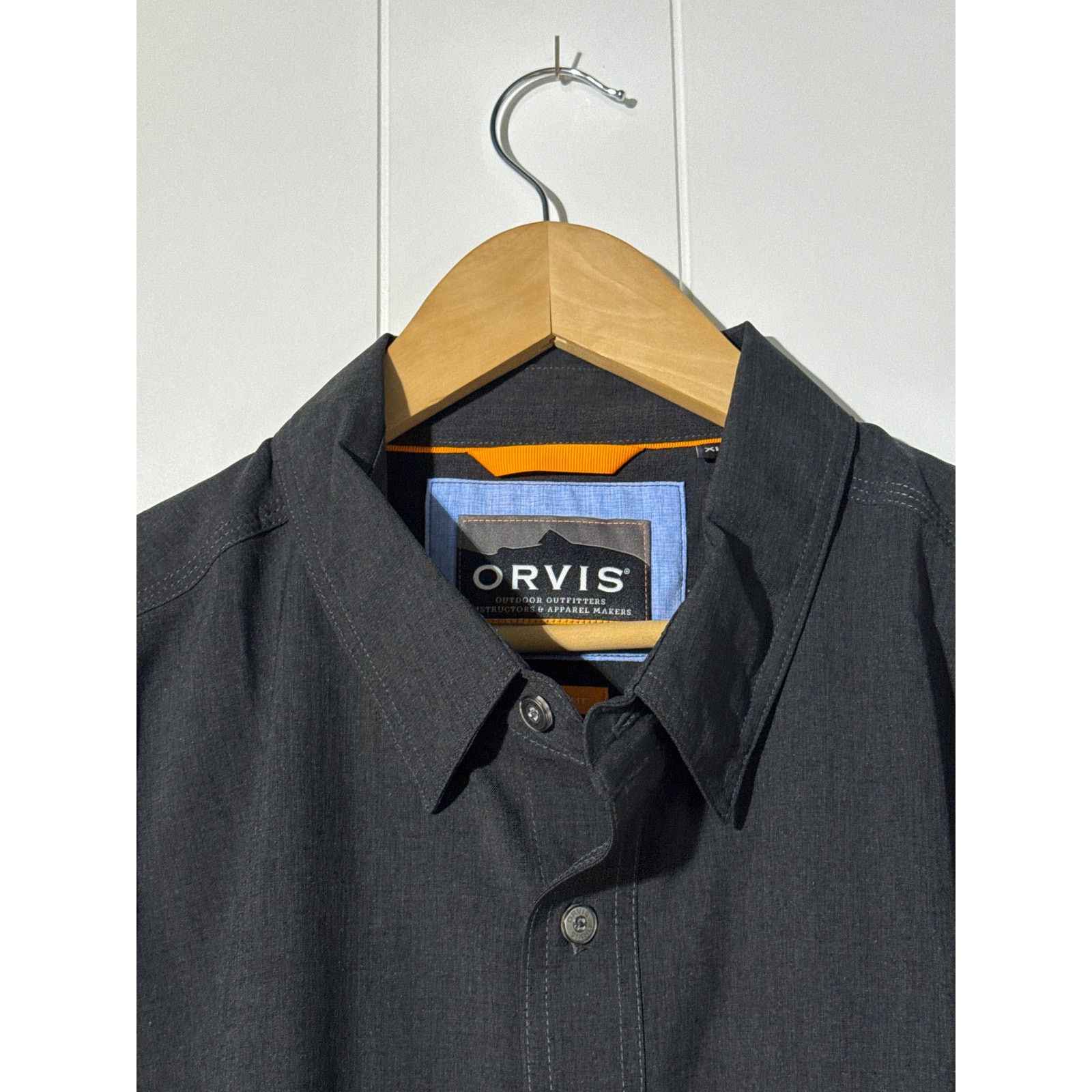 Orvis Orvis Stratford Active Fit Button Front Shirt Men’s XL Gray Size US XL / EU 56 / 4 - 2 Thumbnail