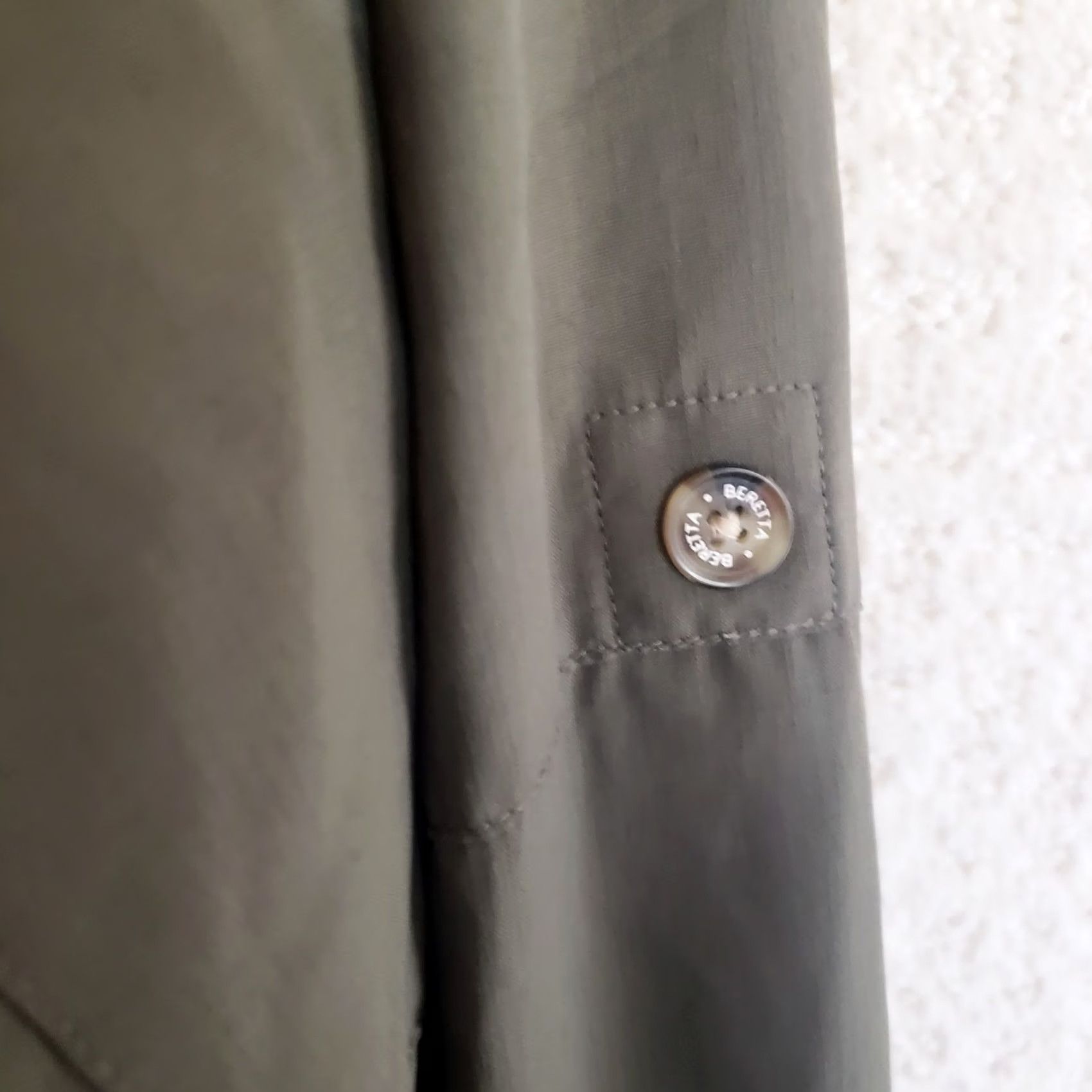 Vintage Beretta Mens Medium Long Sleeve Greenish Brown Polyester Button Up Shirt Size US M / EU 48-50 / 2 - 6 Thumbnail