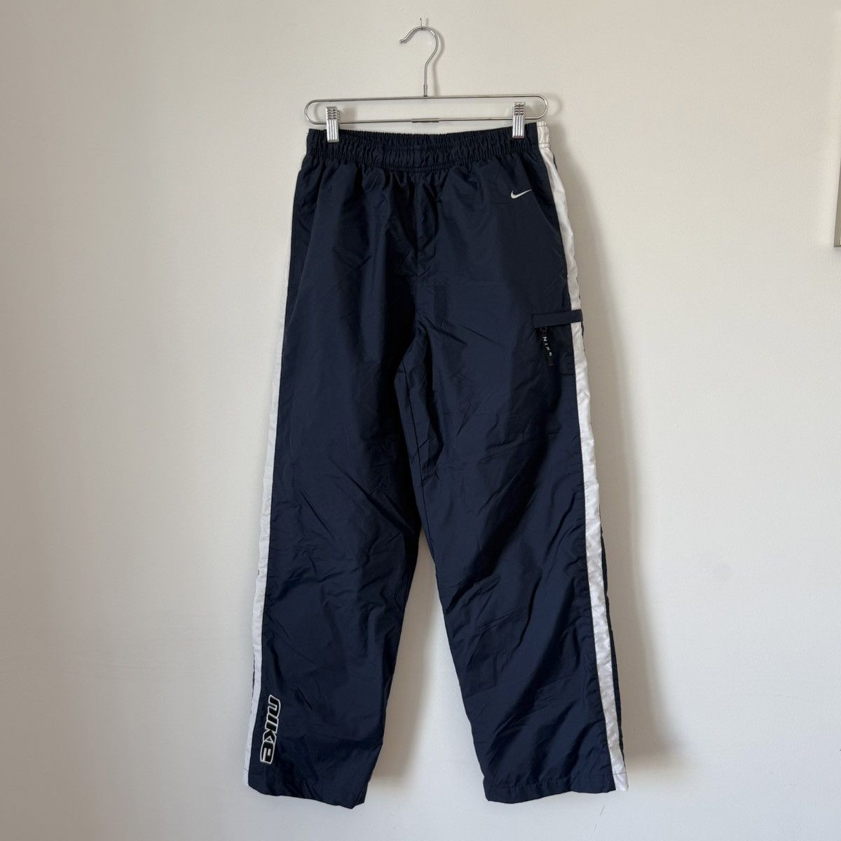Nike Vtg 2000s Nike Spellout Baggy Nylon Track Pants Drill Y2K Size US 30 / EU 46 - 2 Thumbnail