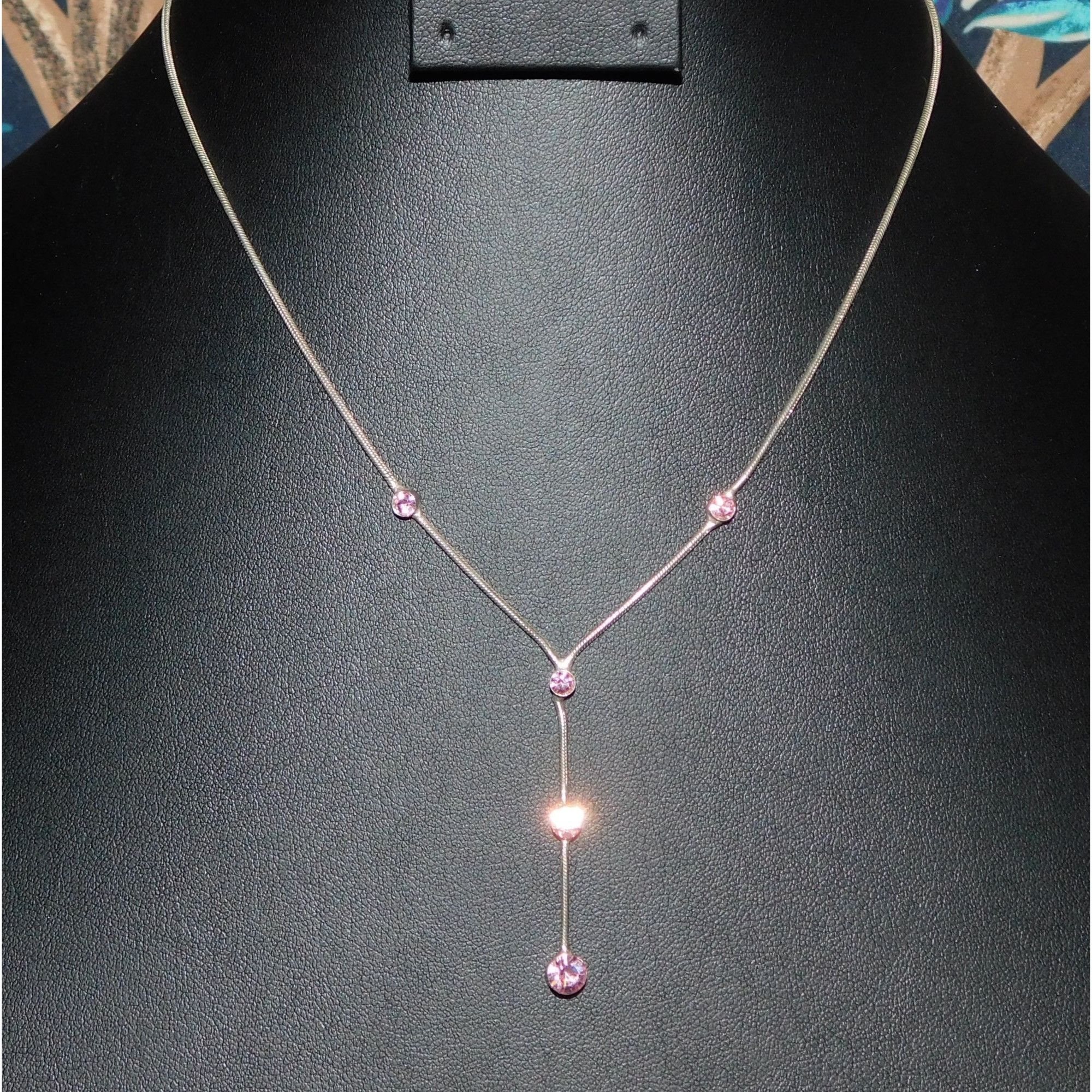 Other Whimsical Elegant Pink And Silver Tone Lariat Necklace Size ONE SIZE - 1 Thumbnail