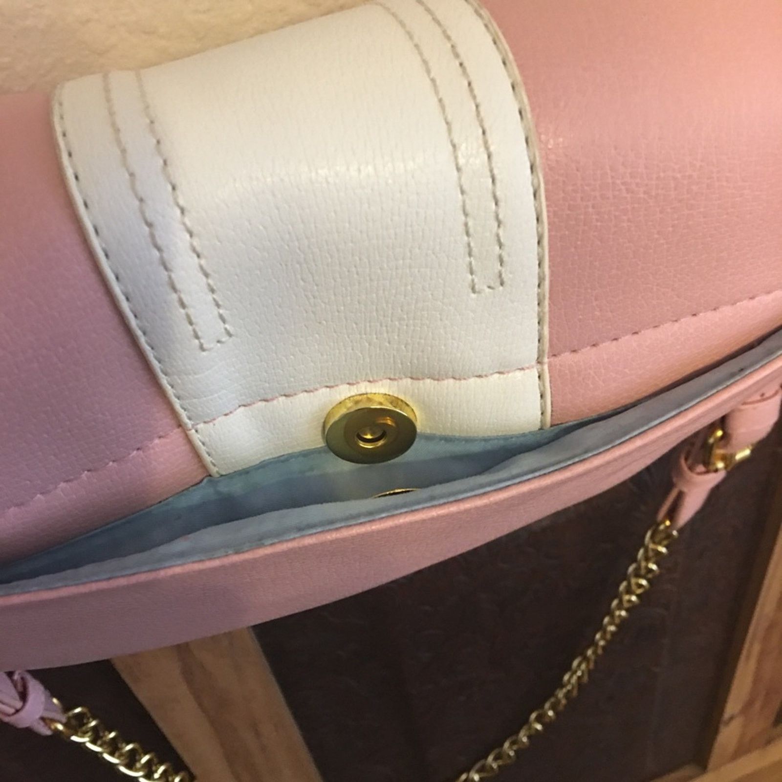Other Adrienne Vittadini pink gold chain crossbody bag Size ONE SIZE - 10 Thumbnail