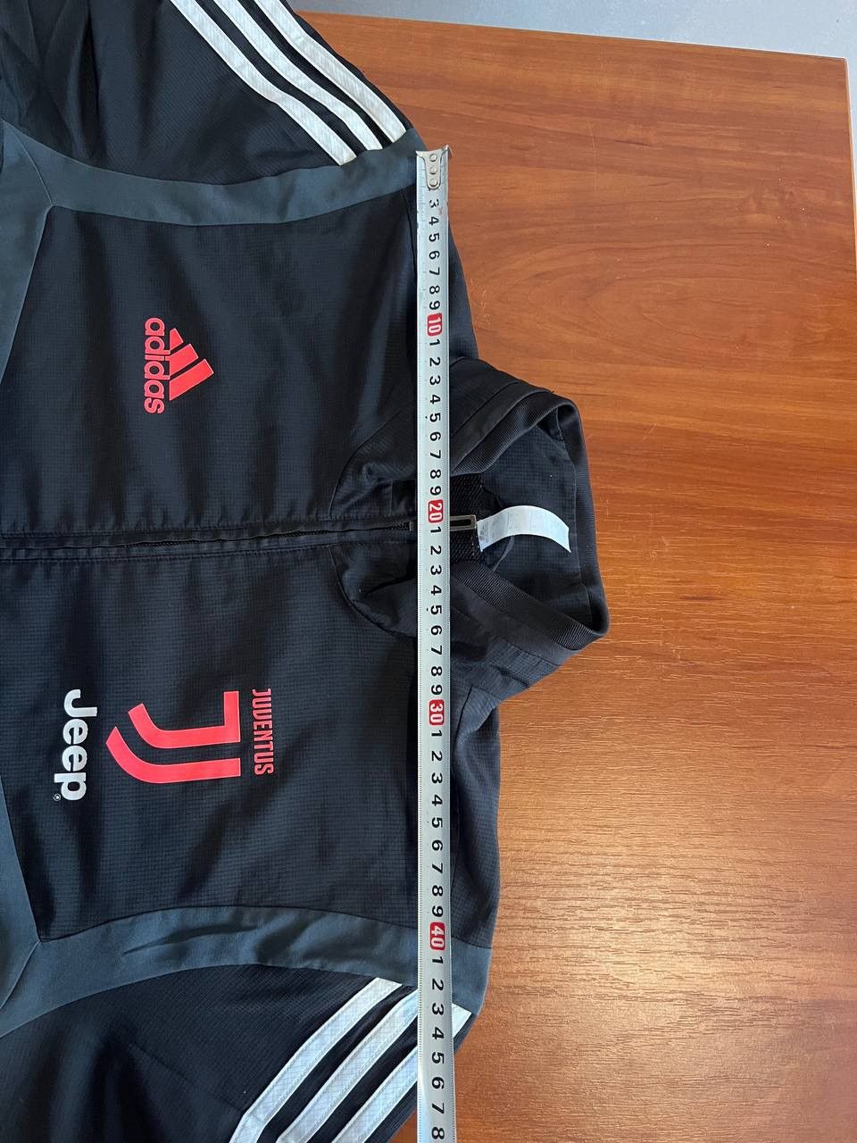 Adidas 2019/20 JUVENTUS FC PRESENTATION TRACK JACKET SZ S Size US S / EU 44-46 / 1 - 21 Thumbnail